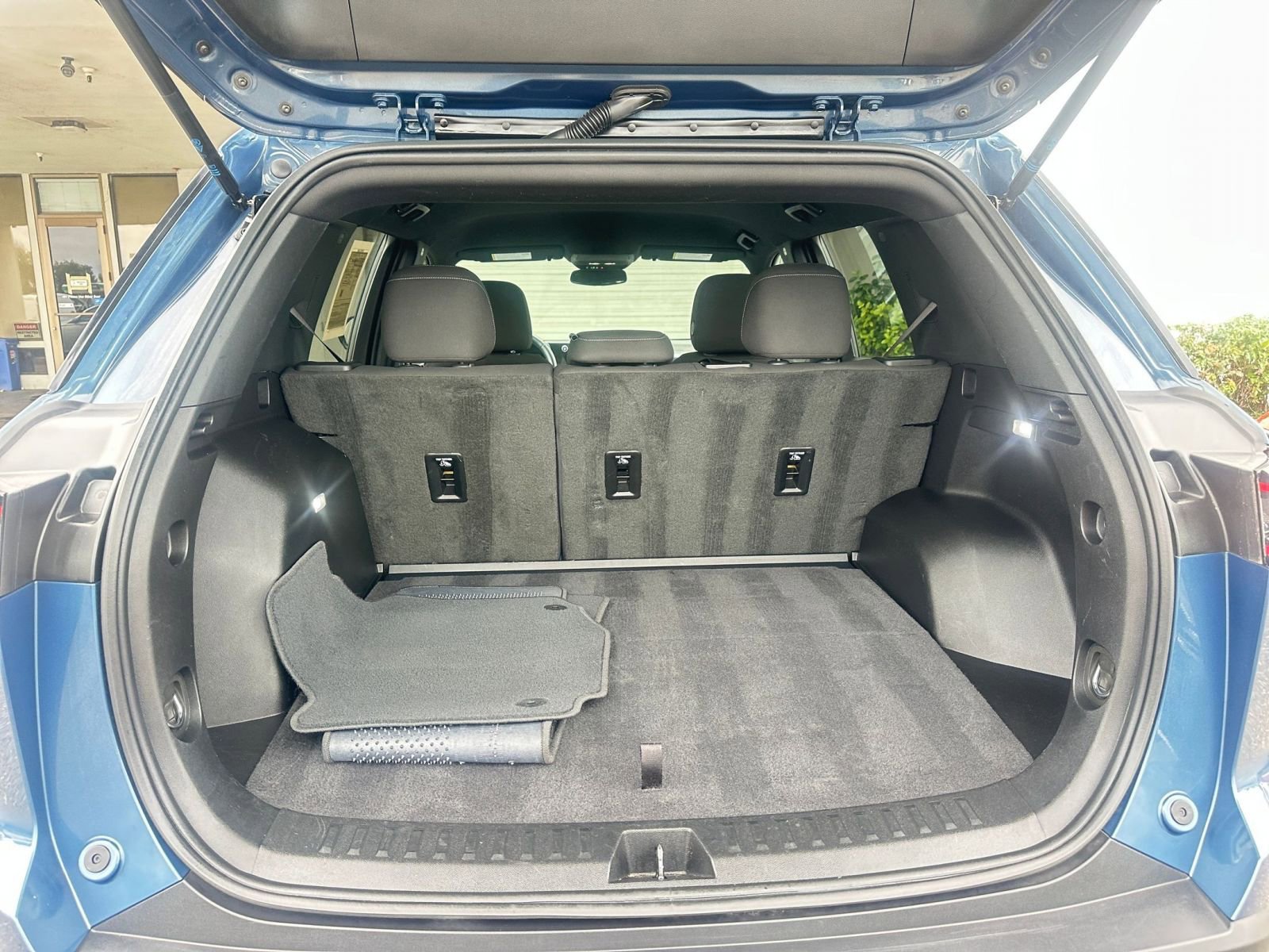 Thumbnail: 2025 Chevrolet Equinox - 31