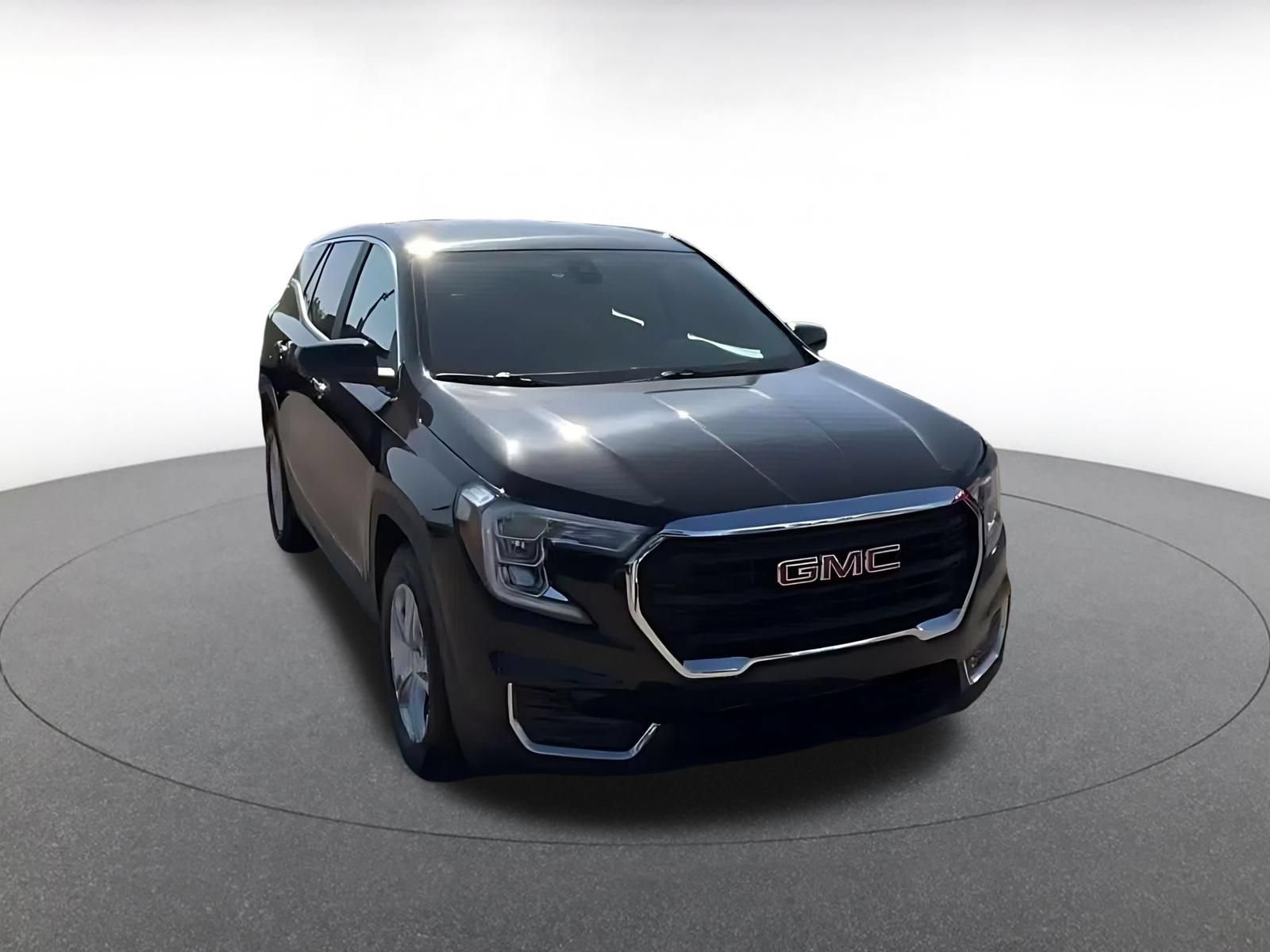 Thumbnail: 2024 GMC Terrain - 3