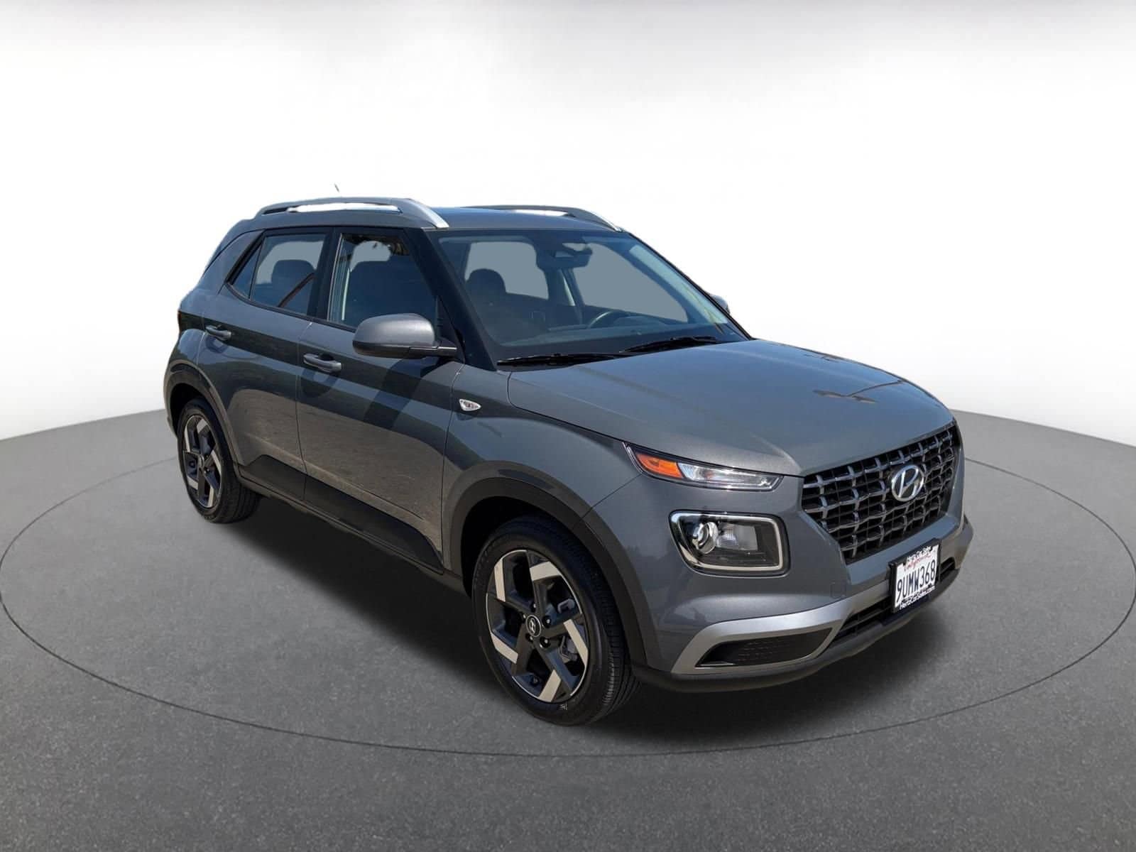 Thumbnail: 2025 Hyundai Venue - 1