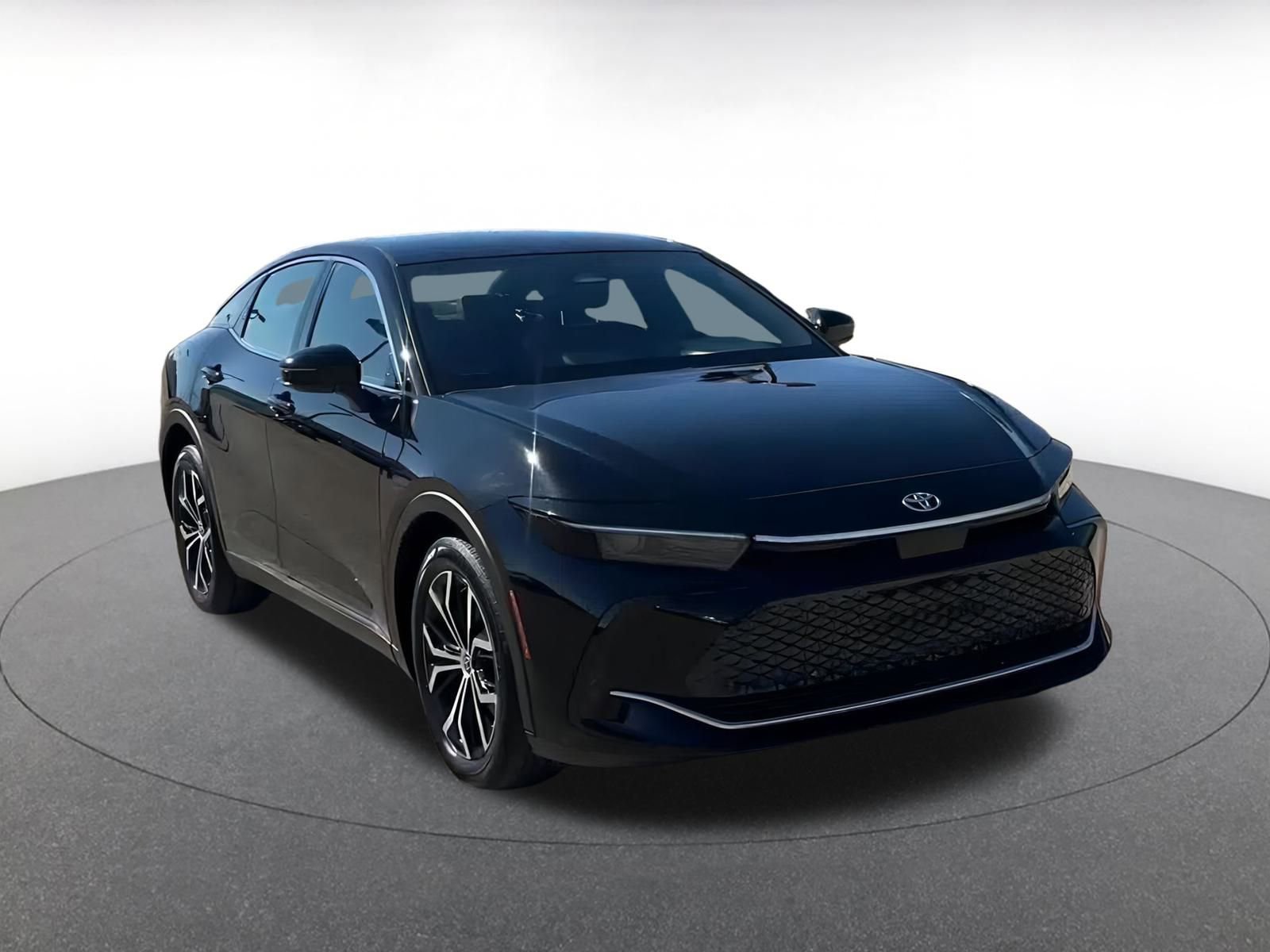 Thumbnail: 2025 Toyota Crown - 2