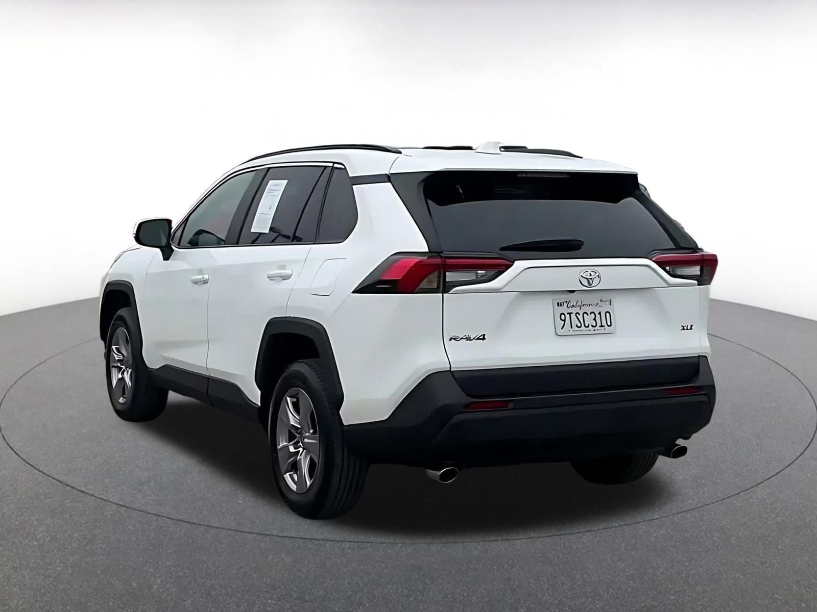 Thumbnail: 2025 Toyota RAV4 - 11