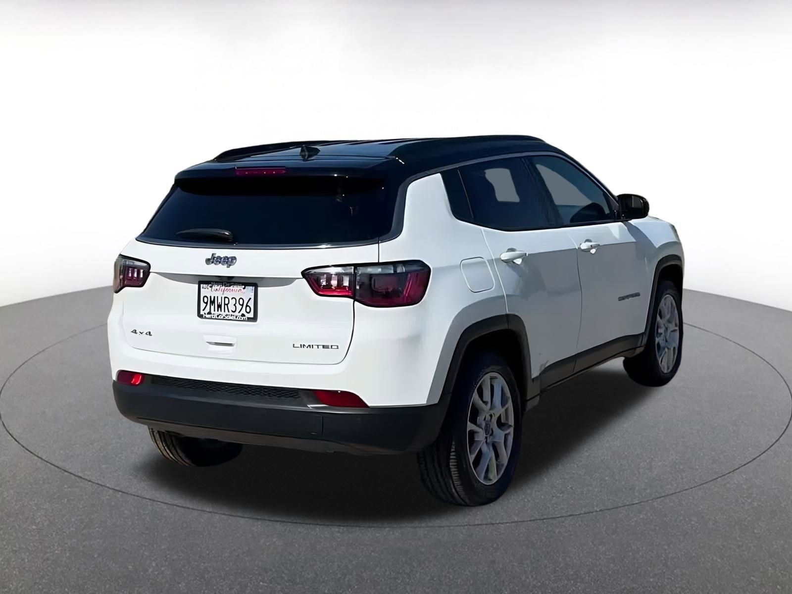 Thumbnail: 2025 Jeep Compass - 14