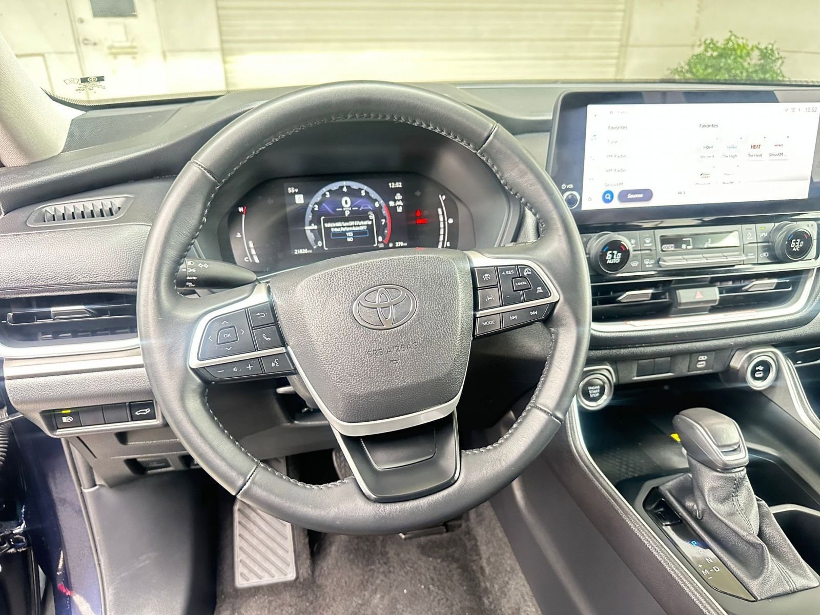 Thumbnail: 2025 Toyota Grand Highlander - 29