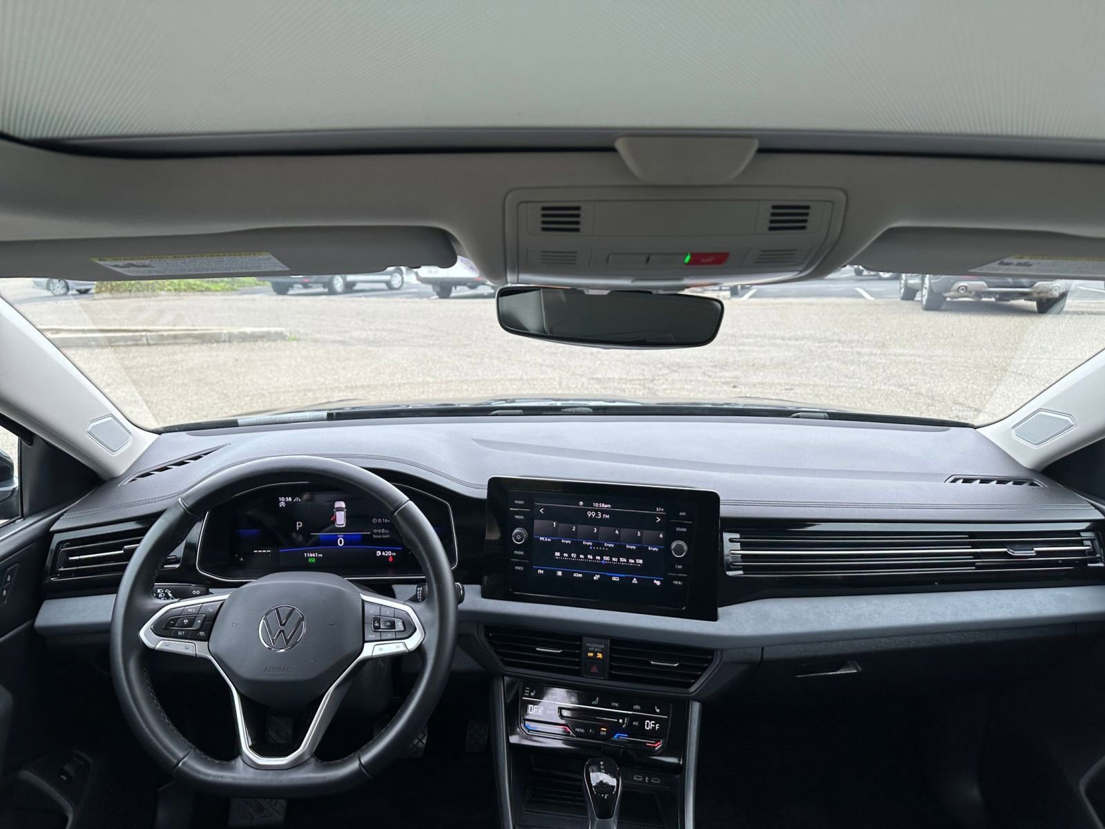 Thumbnail: 2025 Volkswagen Jetta - 35