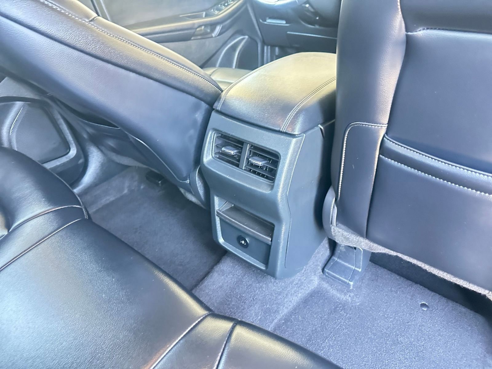 Thumbnail: 2024 Ford Edge - 24