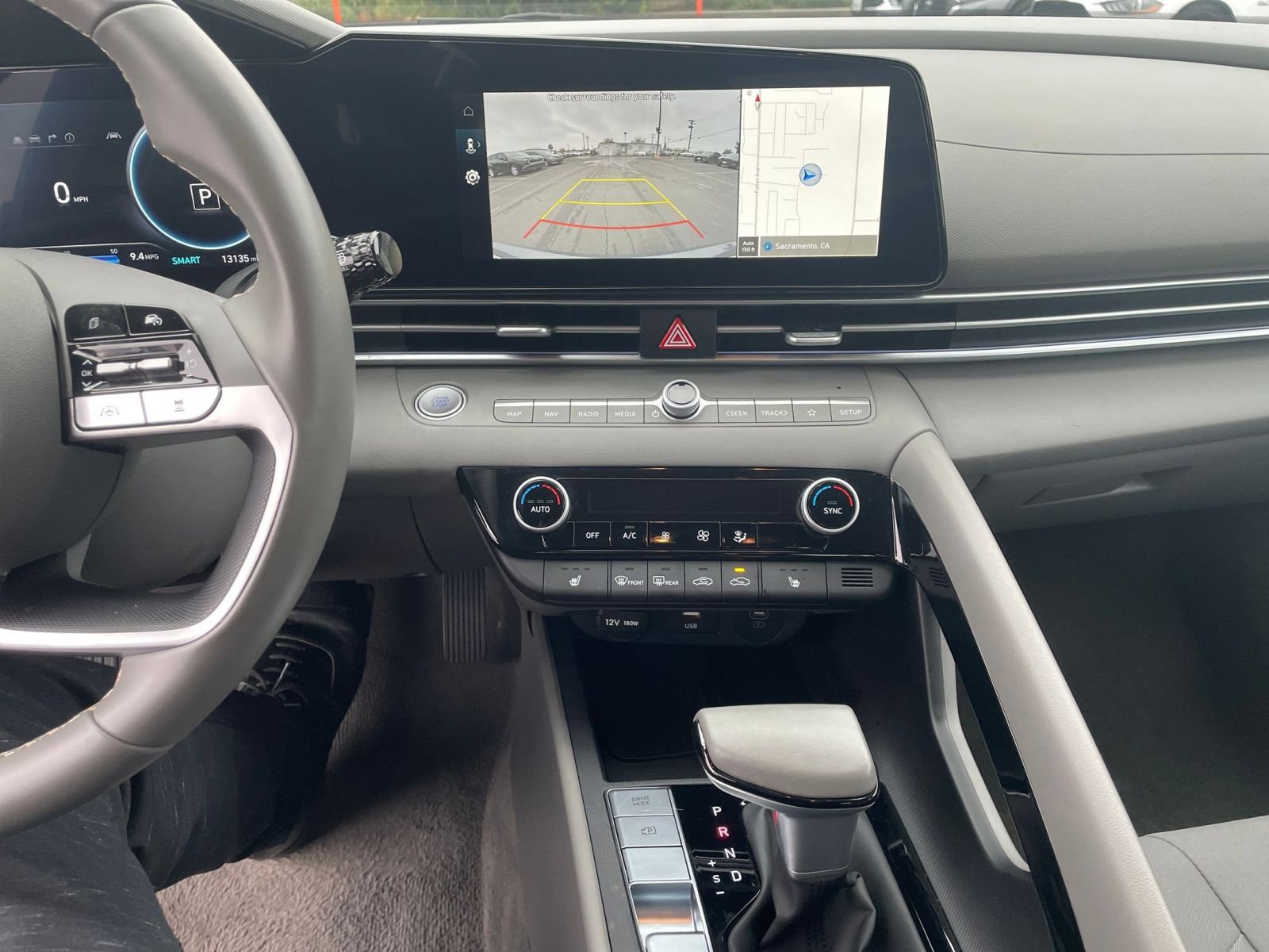 Thumbnail: 2025 Hyundai Elantra - 17