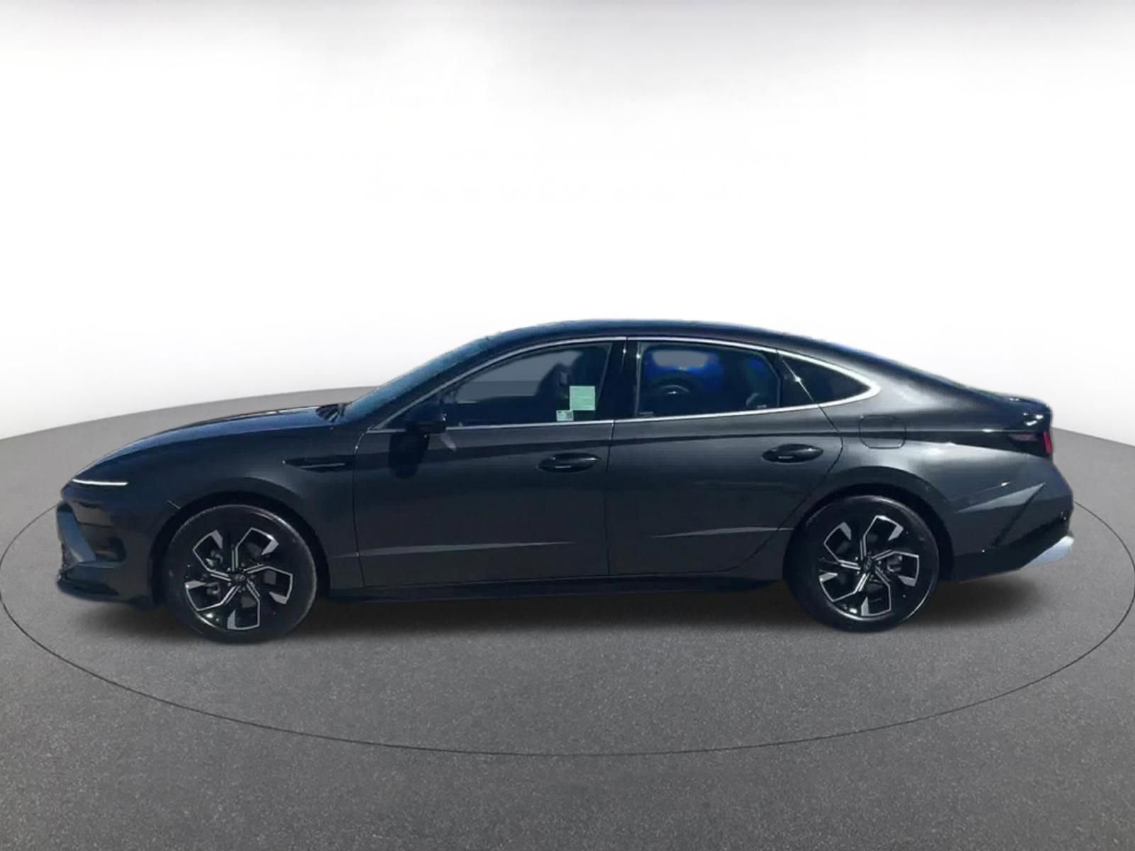 Thumbnail: 2025 Hyundai Sonata - 10