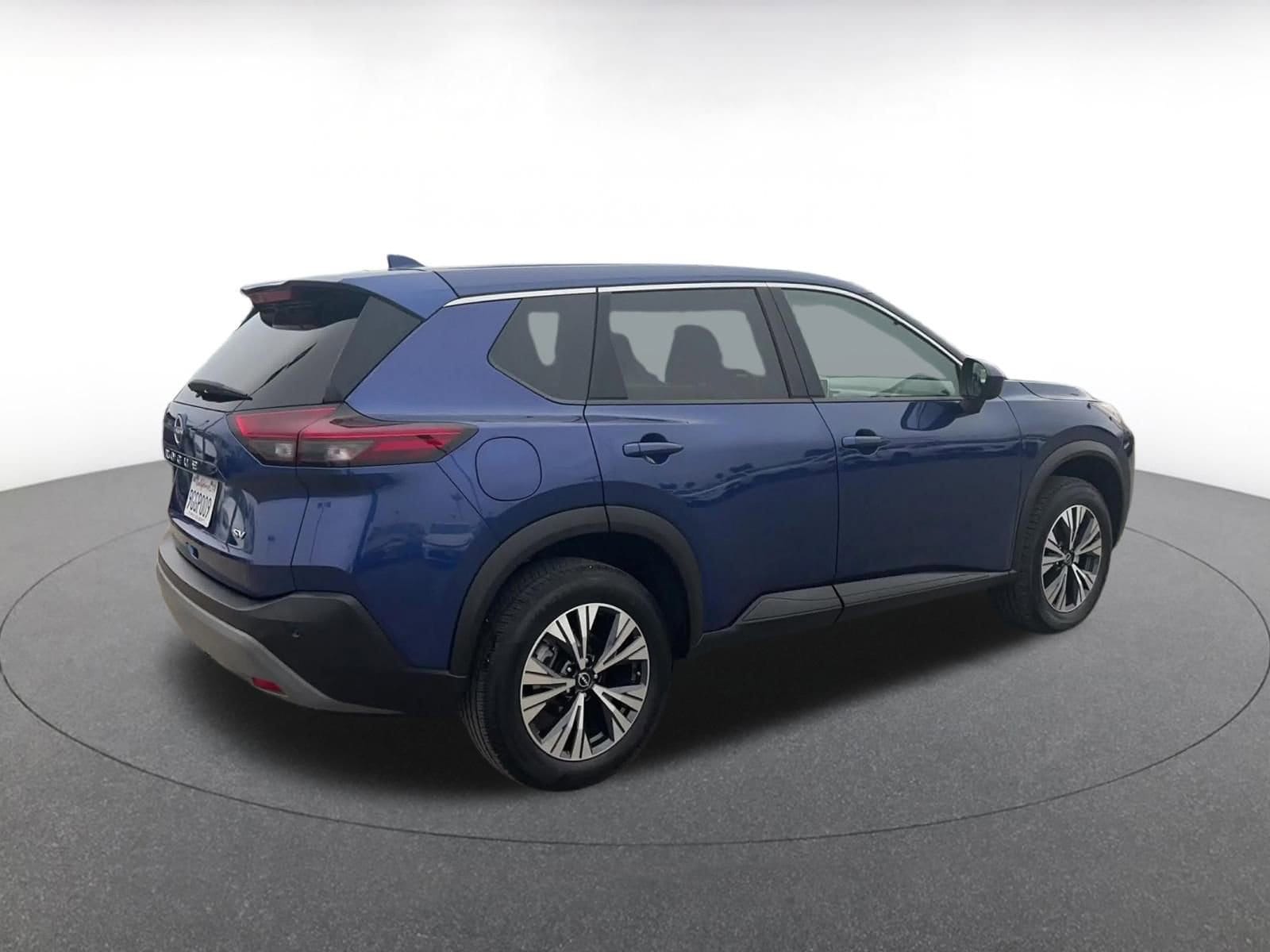 Thumbnail: 2023 Nissan Rogue - 15