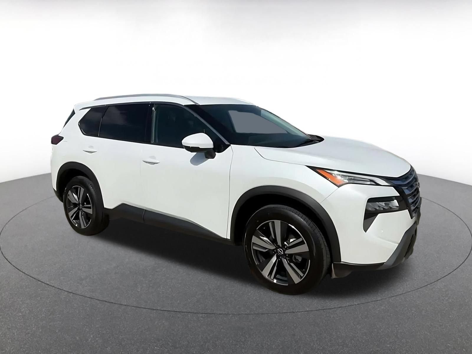 Thumbnail: 2026 Nissan Rogue - 2