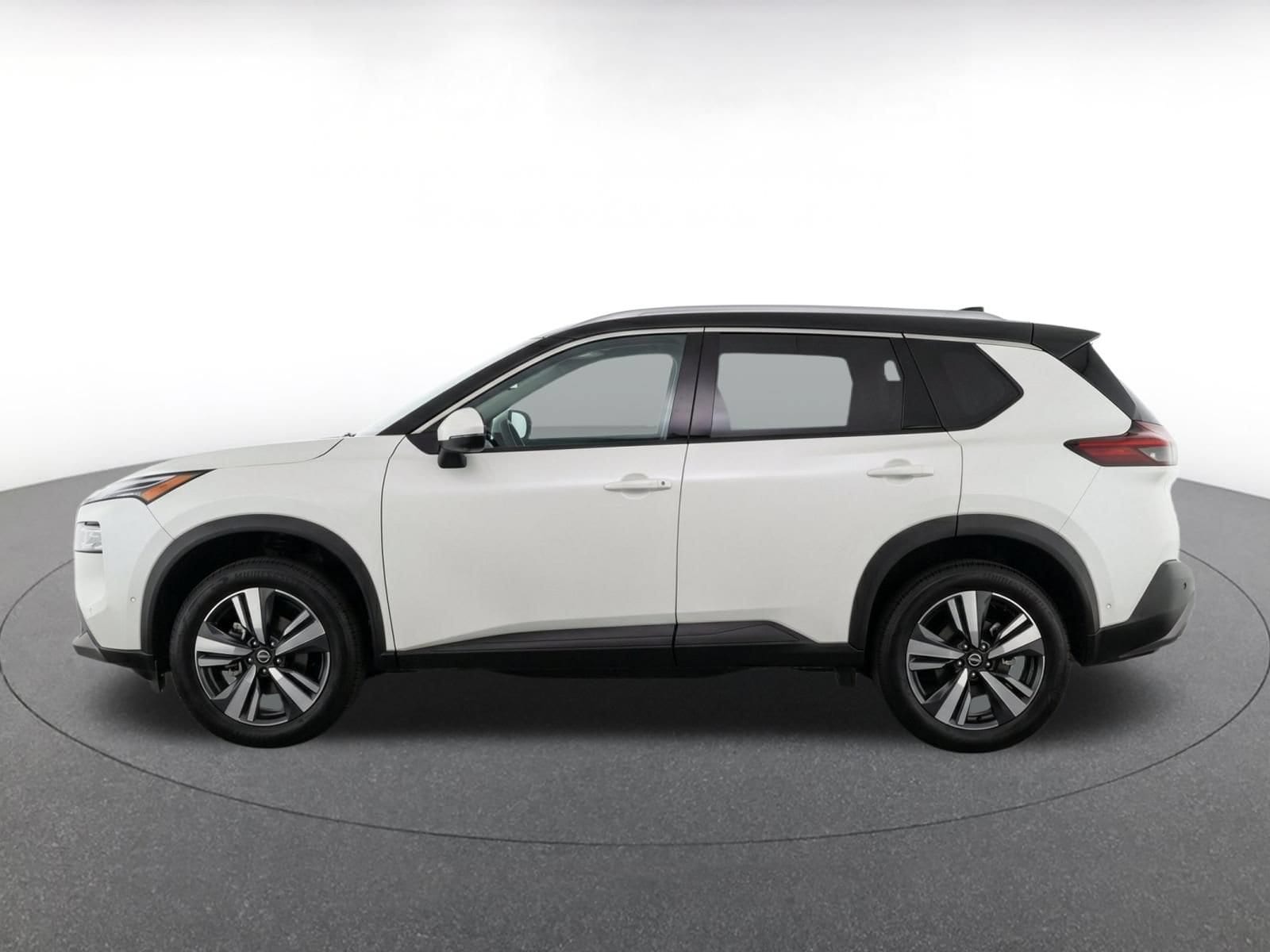 Thumbnail: 2026 Nissan Rogue - 4