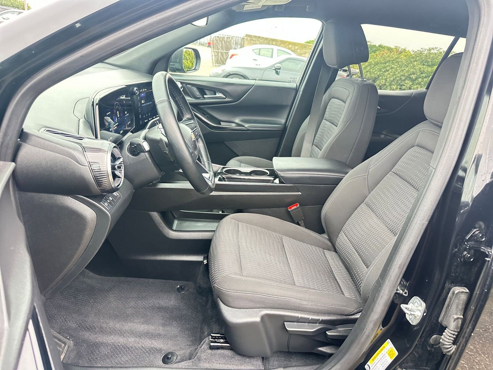 Thumbnail: 2025 Chevrolet Equinox - 27