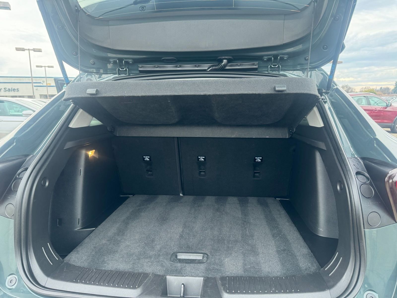 Thumbnail: 2025 Chevrolet Trax - 31