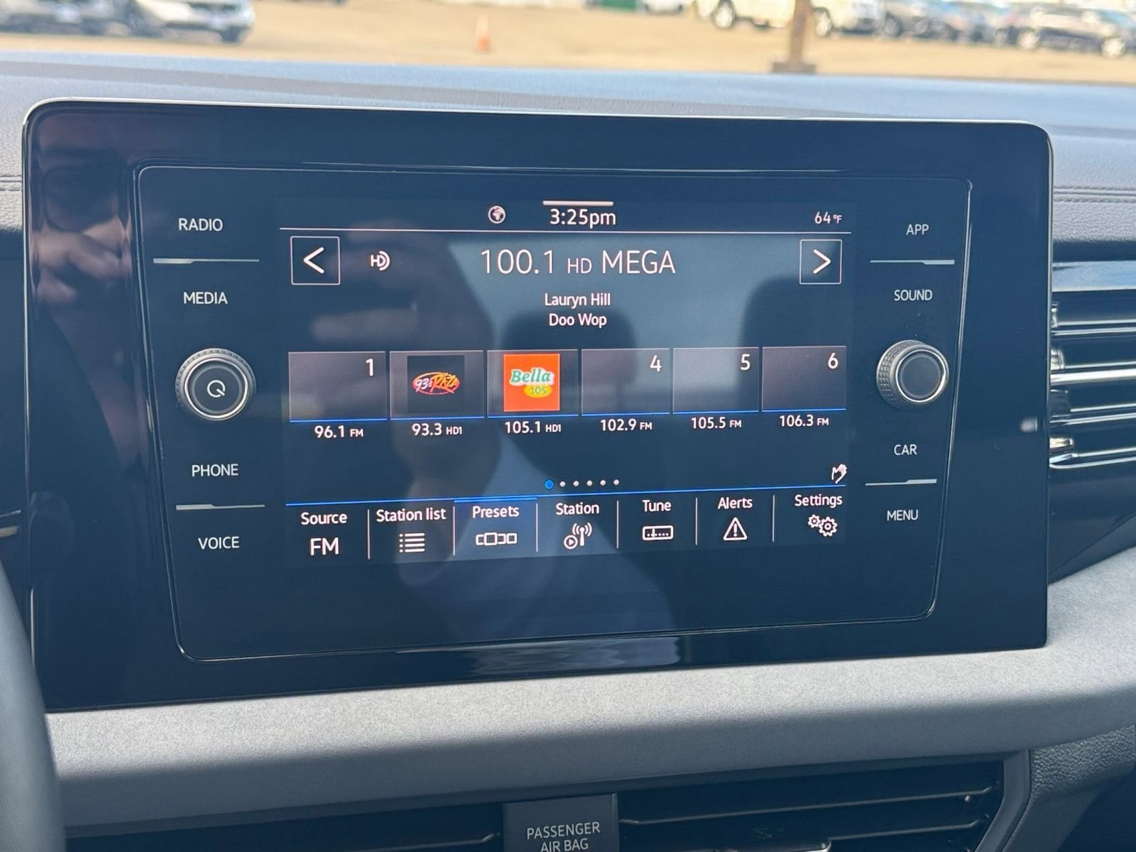 Thumbnail: 2025 Volkswagen Jetta - 21