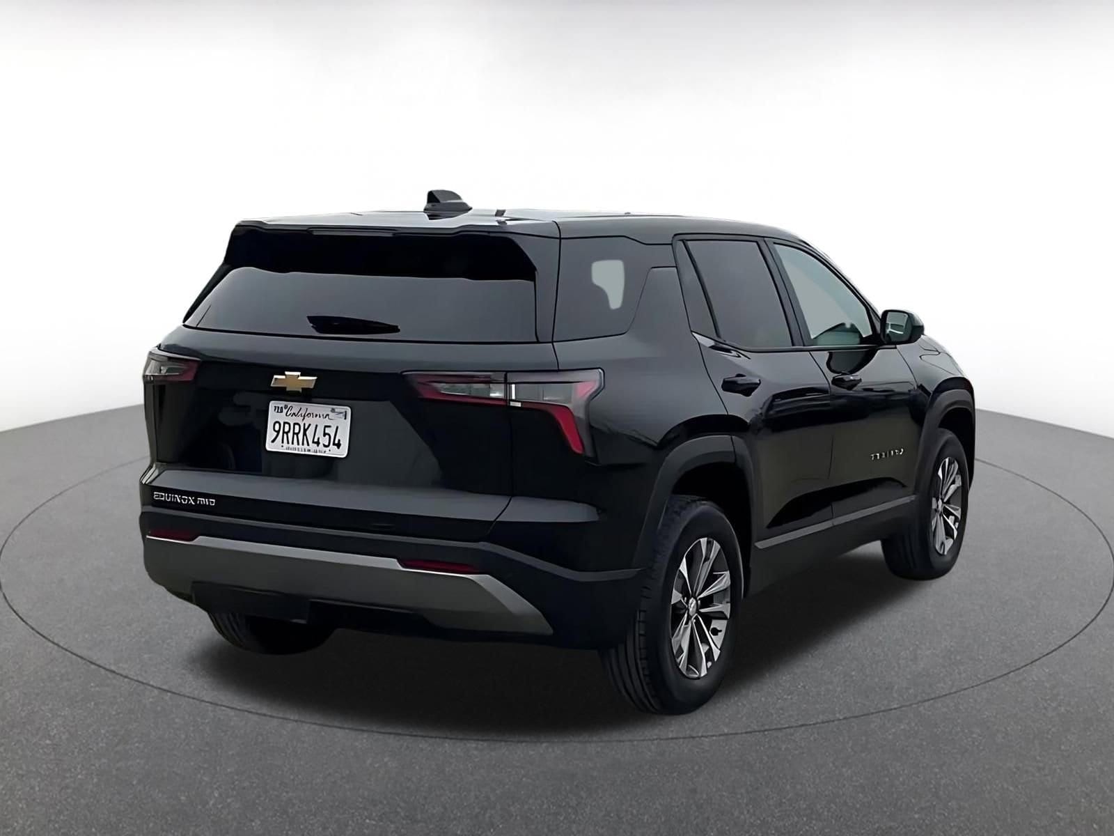 Thumbnail: 2025 Chevrolet Equinox - 14