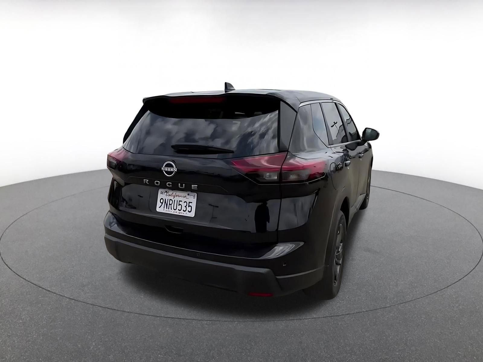 Thumbnail: 2025 Nissan Rogue - 15