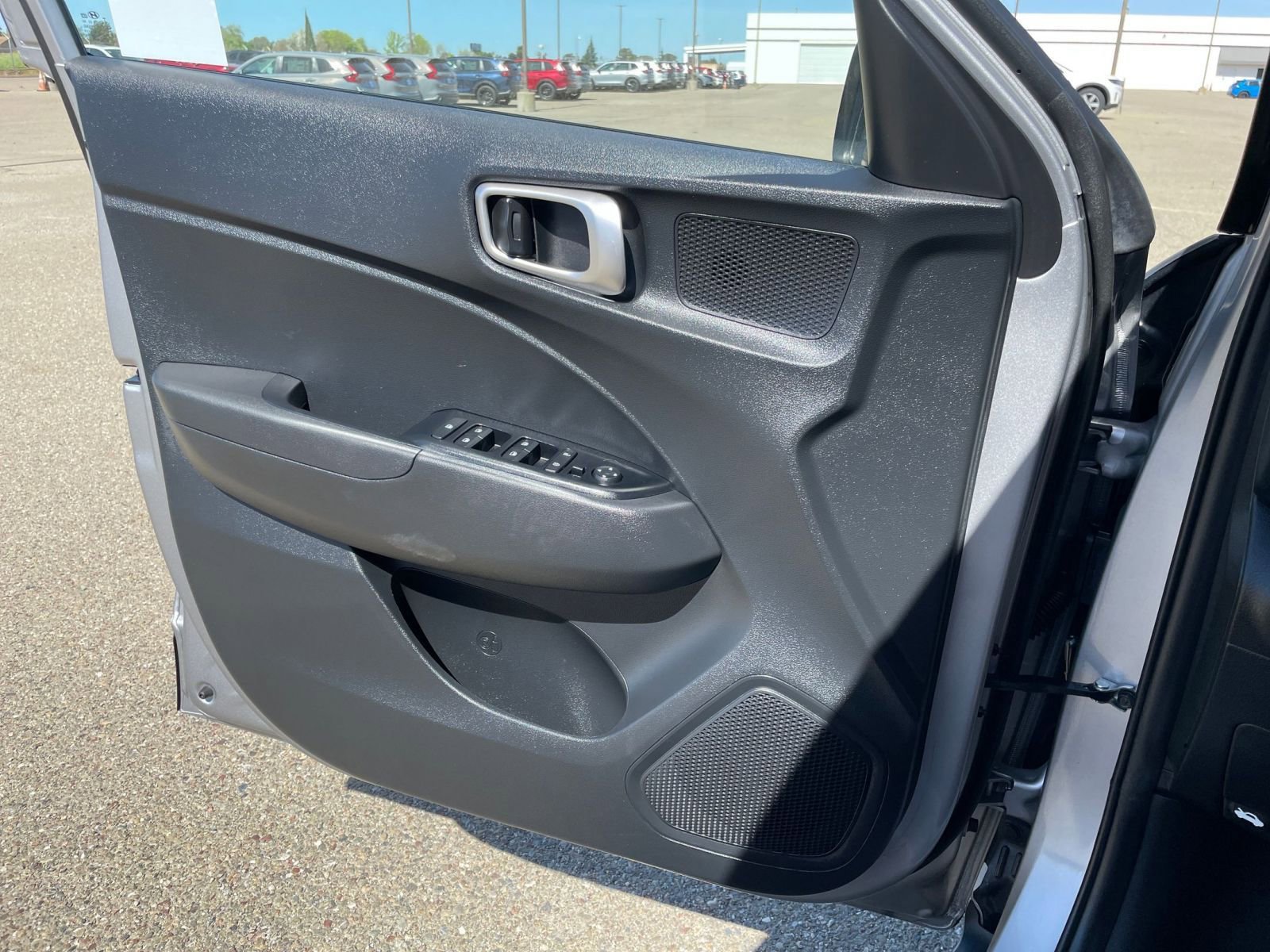 Thumbnail: 2025 Hyundai Venue - 18