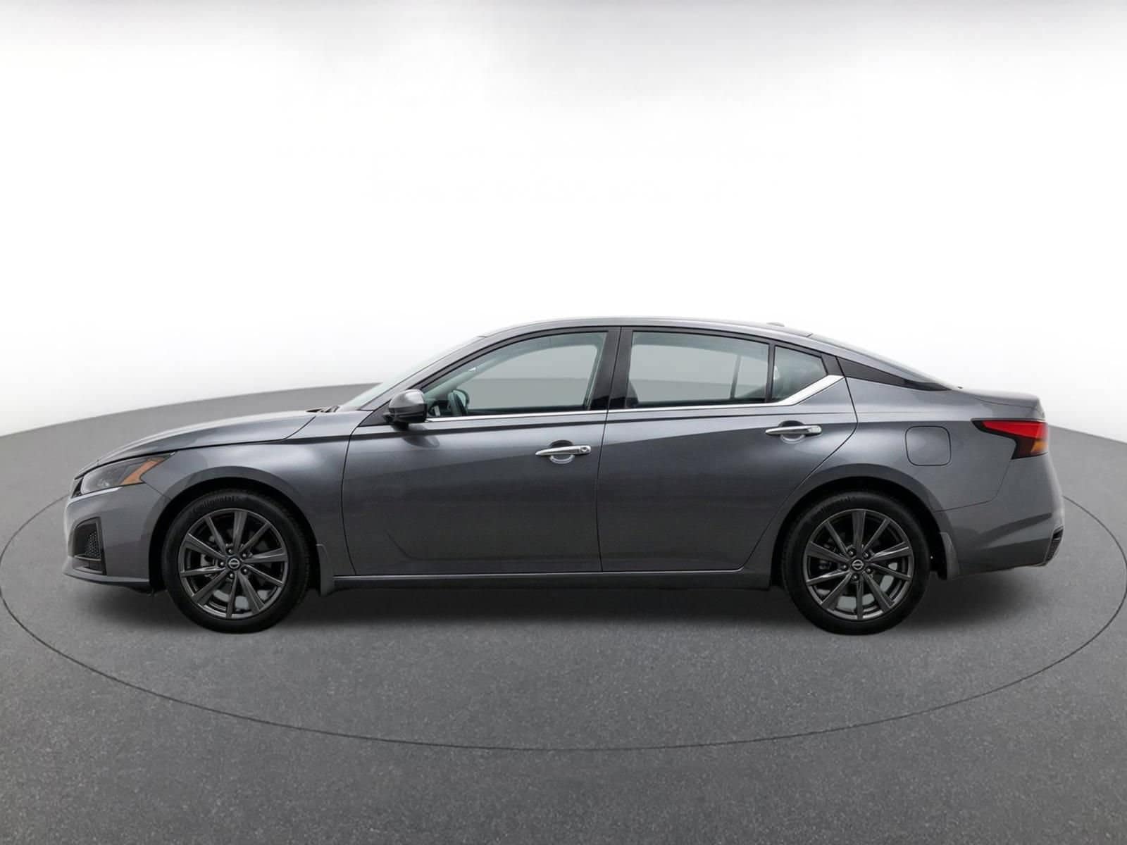 Thumbnail: 2025 Nissan Altima - 4