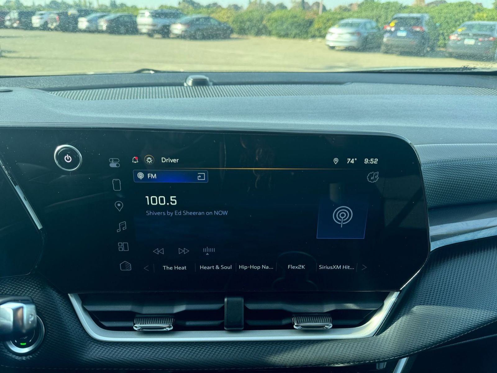 Thumbnail: 2025 Chevrolet Equinox - 21