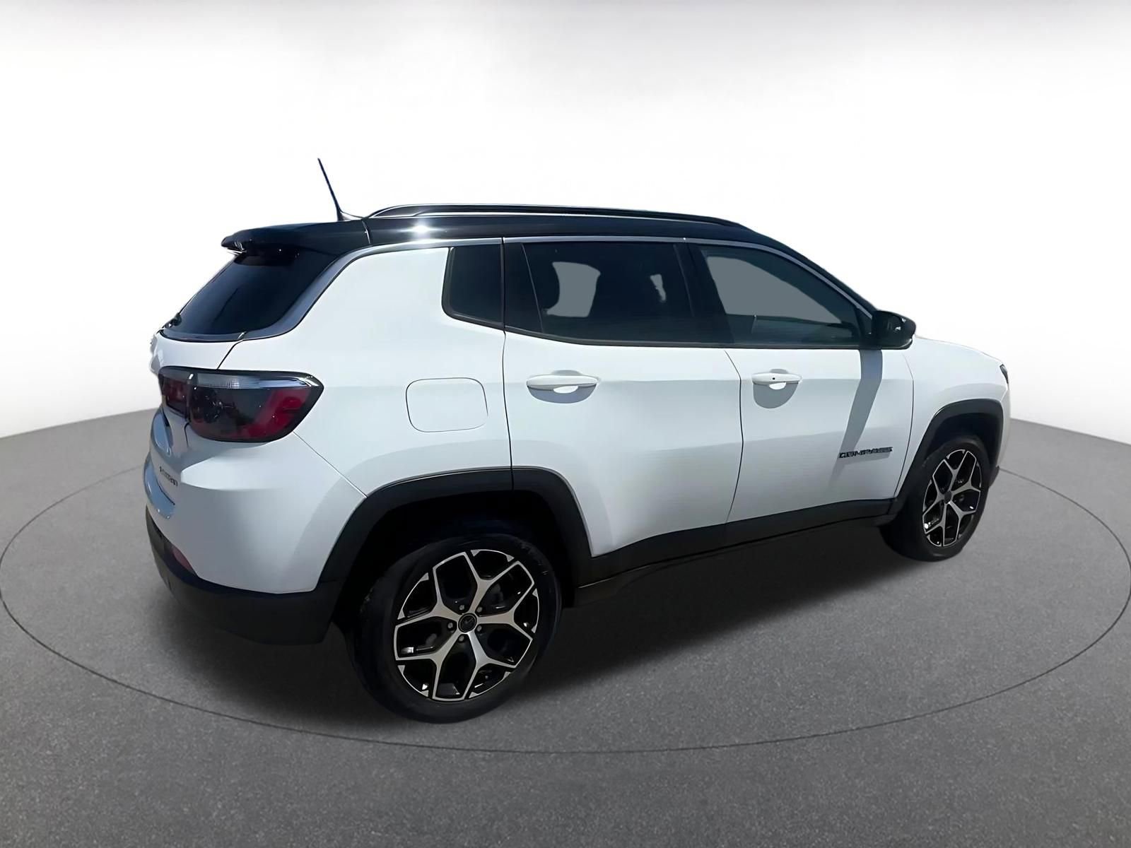 Thumbnail: 2025 Jeep Compass - 14