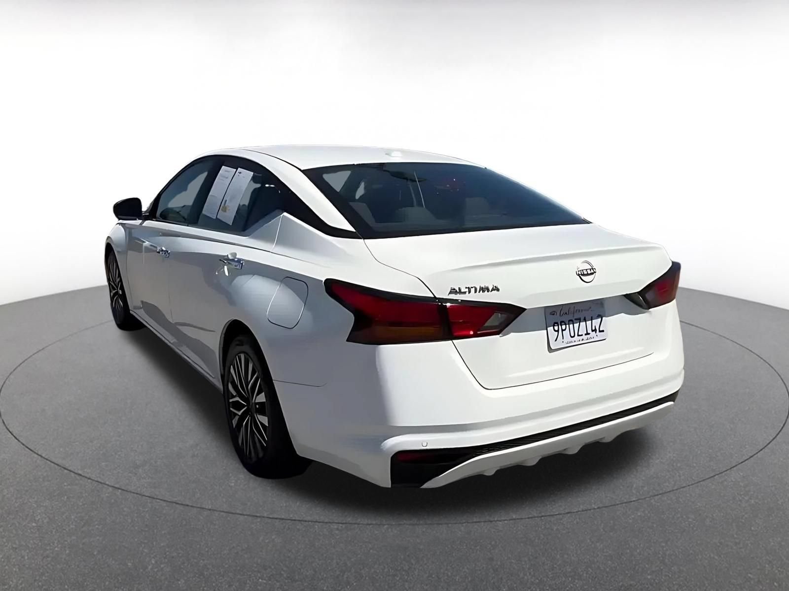 Thumbnail: 2025 Nissan Altima - 16