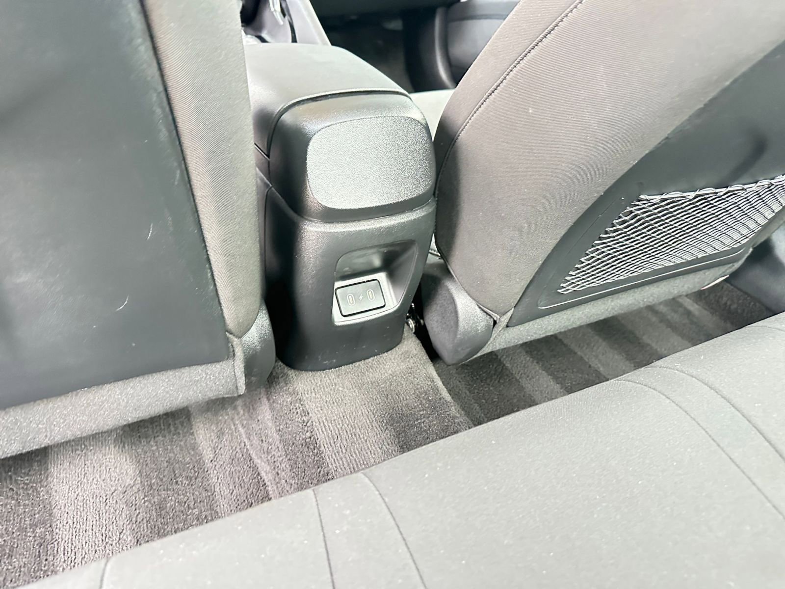 Thumbnail: 2025 Hyundai Elantra - 25