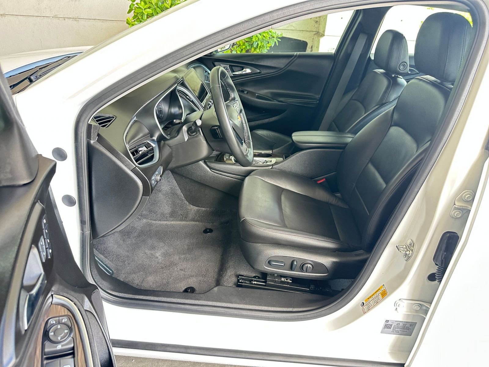 Thumbnail: 2024 Chevrolet Malibu - 27