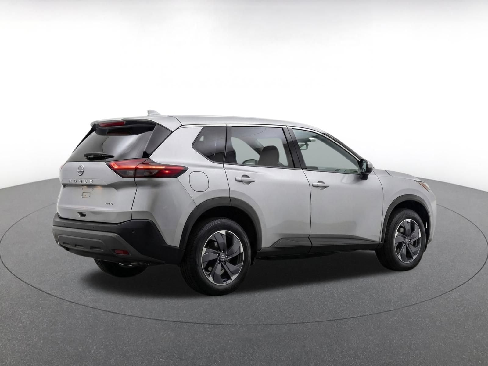 Thumbnail: 2025 Nissan Rogue - 9