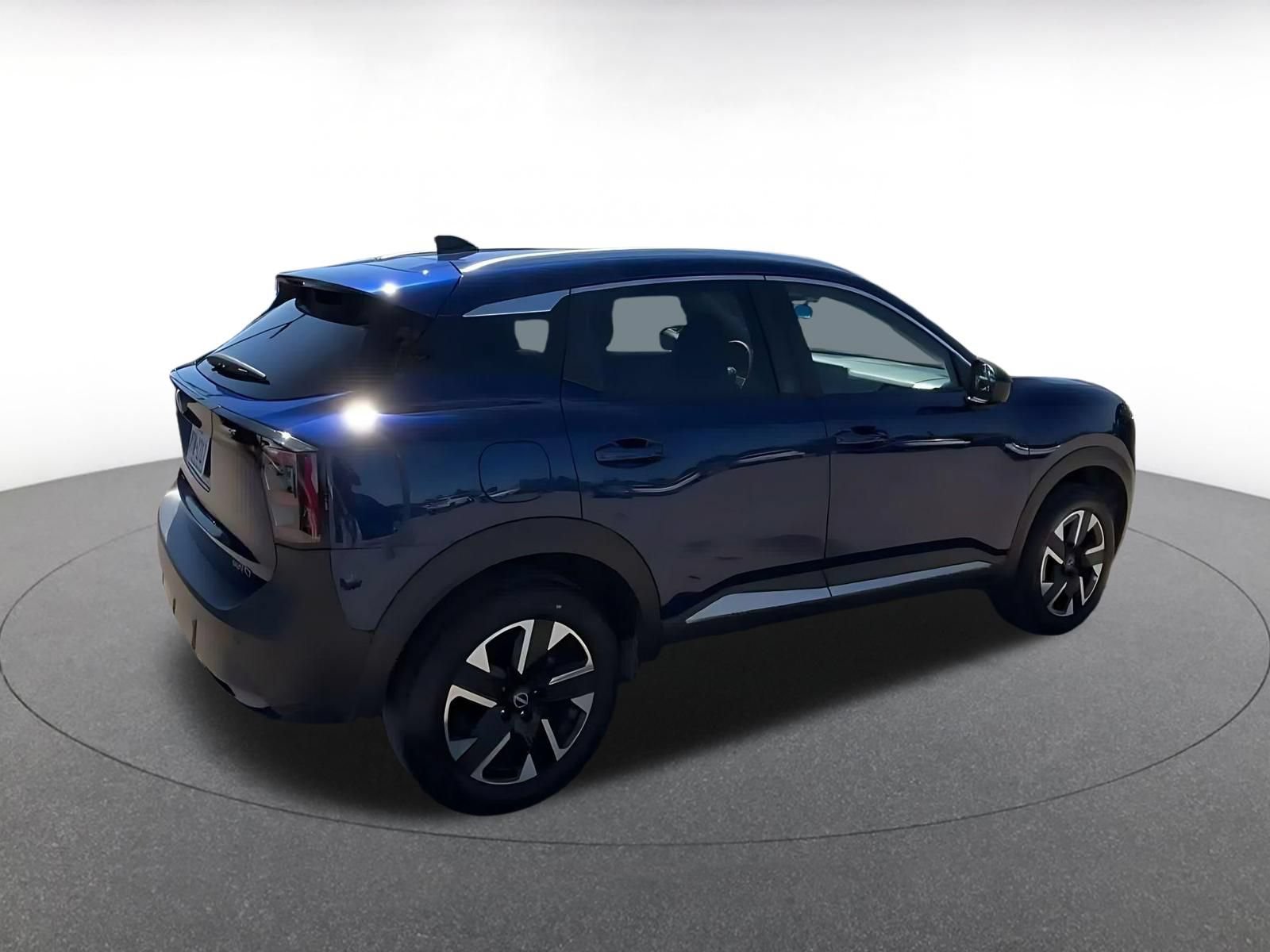 Thumbnail: 2026 Nissan Kicks - 13