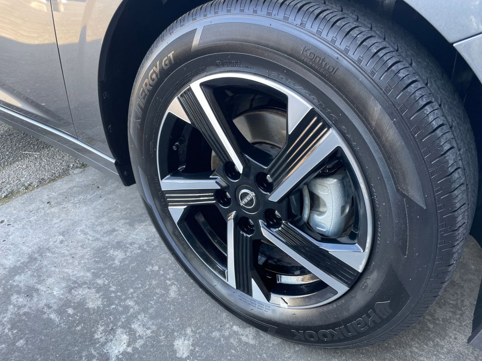 Thumbnail: 2025 Nissan Sentra - 29