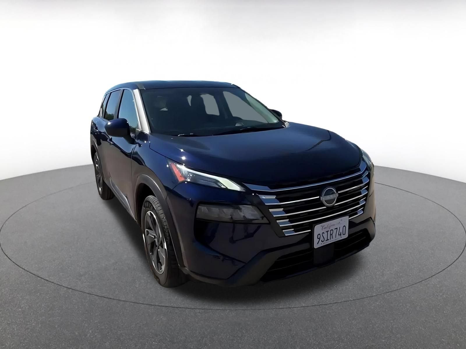 Thumbnail: 2025 Nissan Rogue - 3