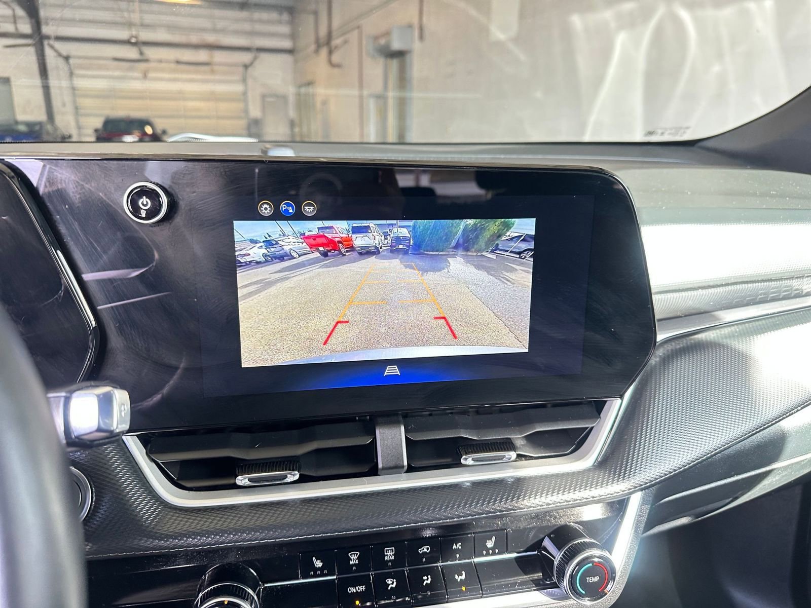 Thumbnail: 2025 Chevrolet Equinox - 17