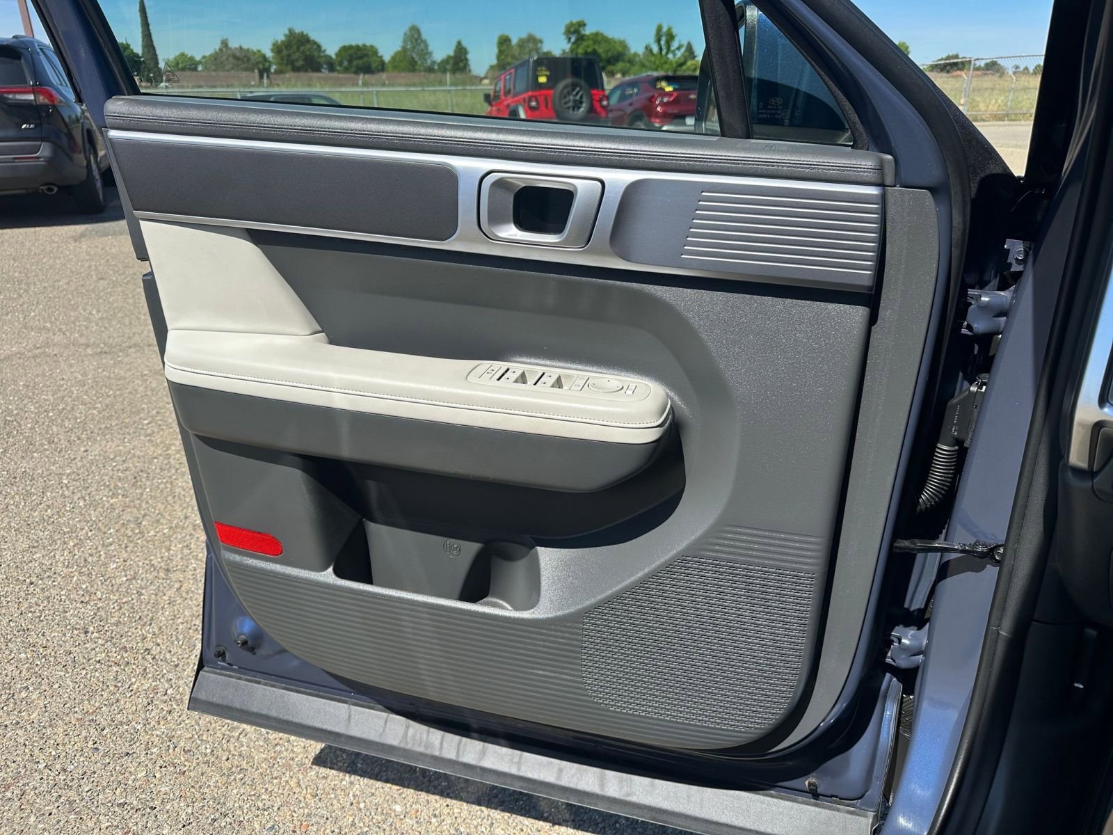 Thumbnail: 2025 Hyundai Santa Fe - 18