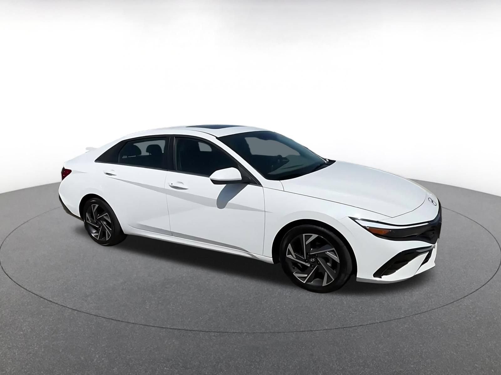 Thumbnail: 2025 Hyundai Elantra - 2