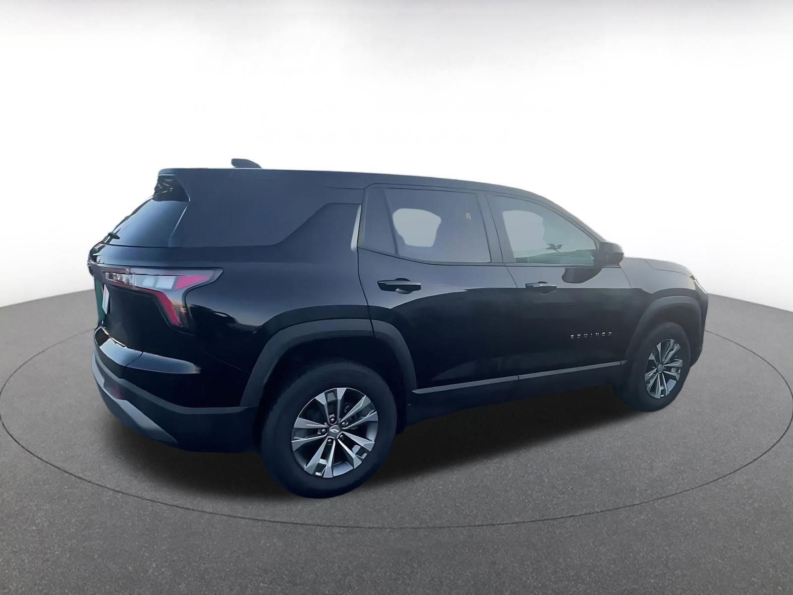 Thumbnail: 2025 Chevrolet Equinox - 15