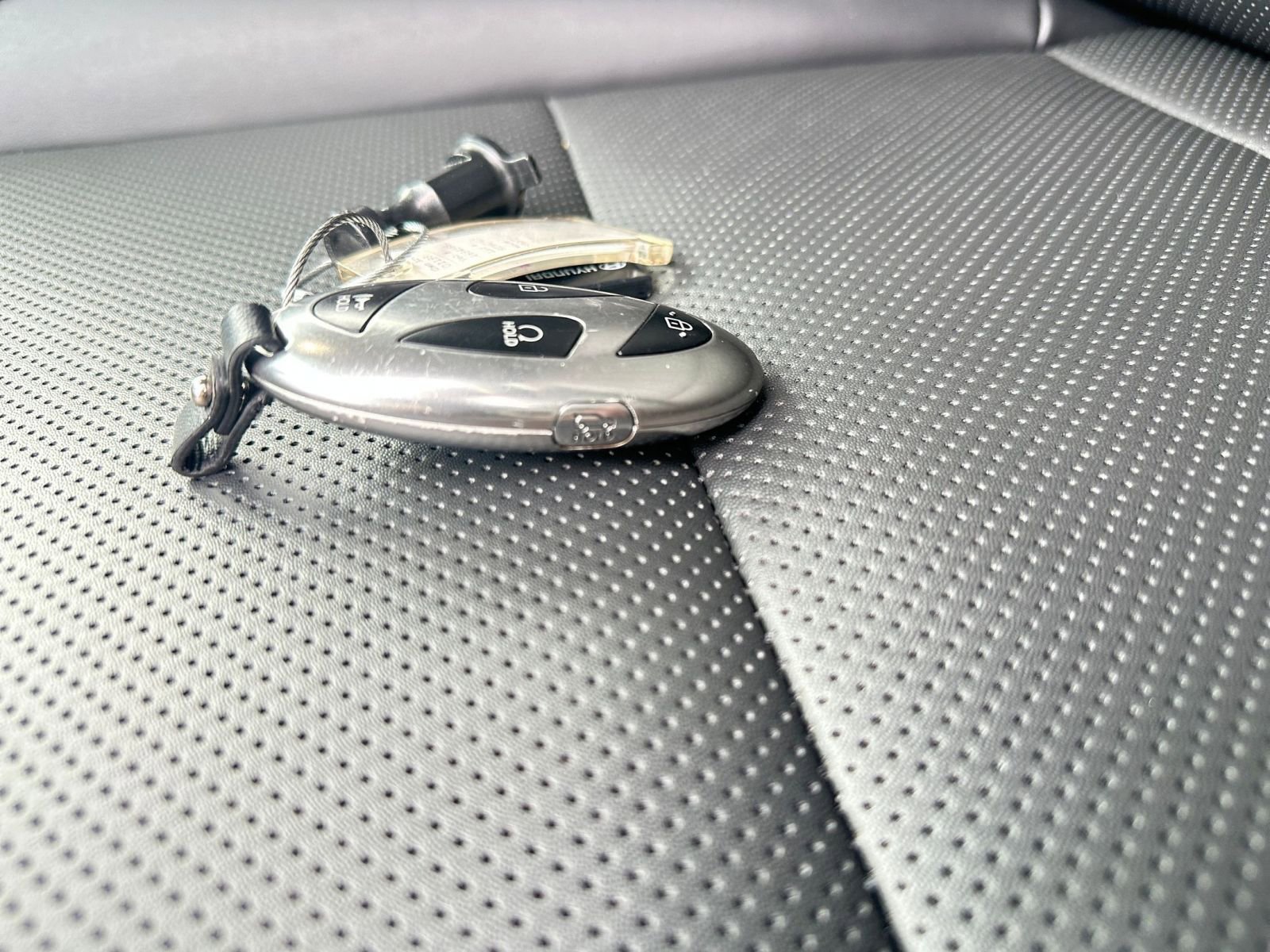 Thumbnail: 2025 Hyundai Santa Fe - 23