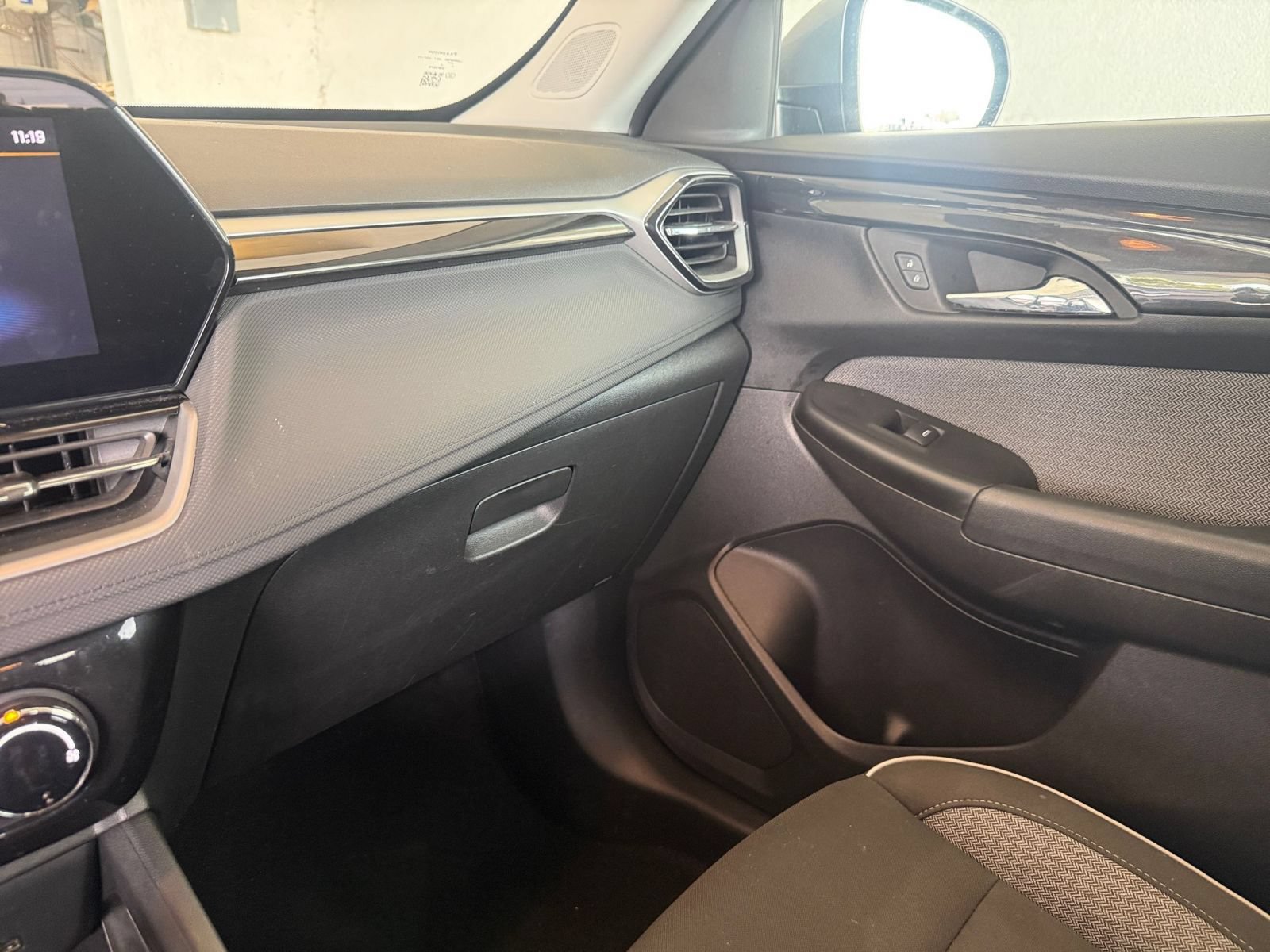 Thumbnail: 2025 Chevrolet TrailBlazer - 29