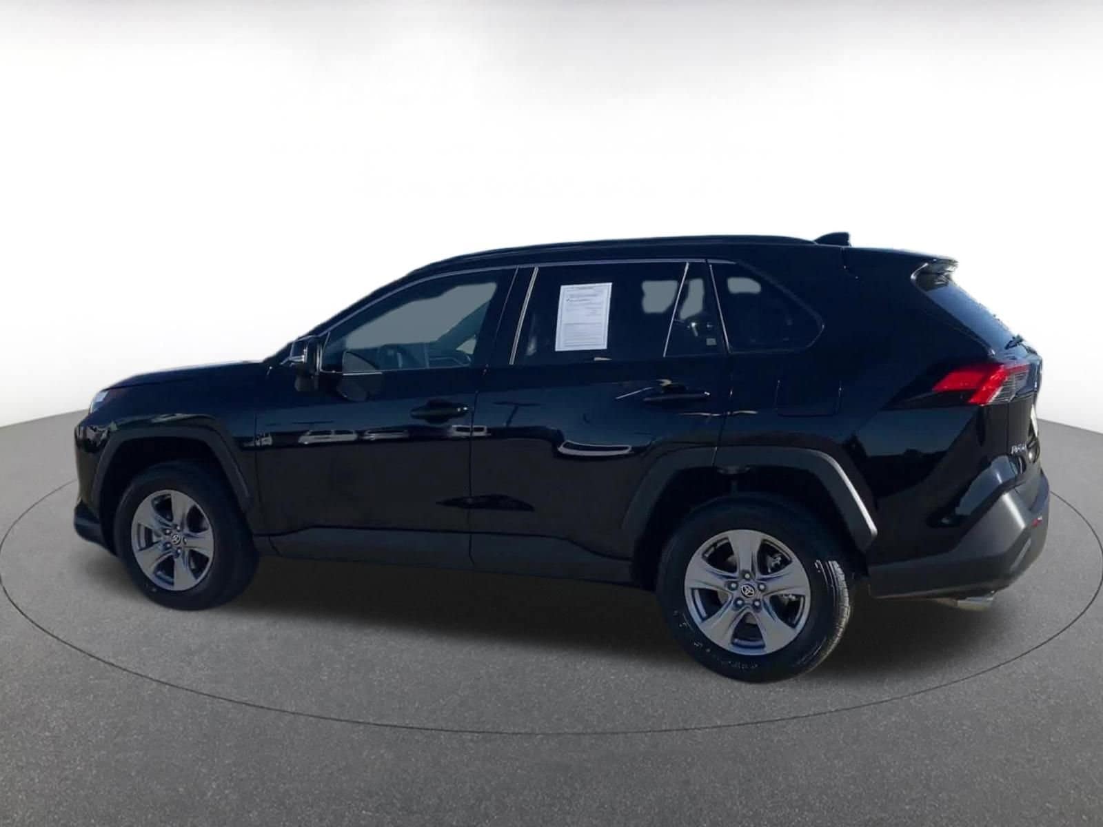 Thumbnail: 2025 Toyota RAV4 - 12