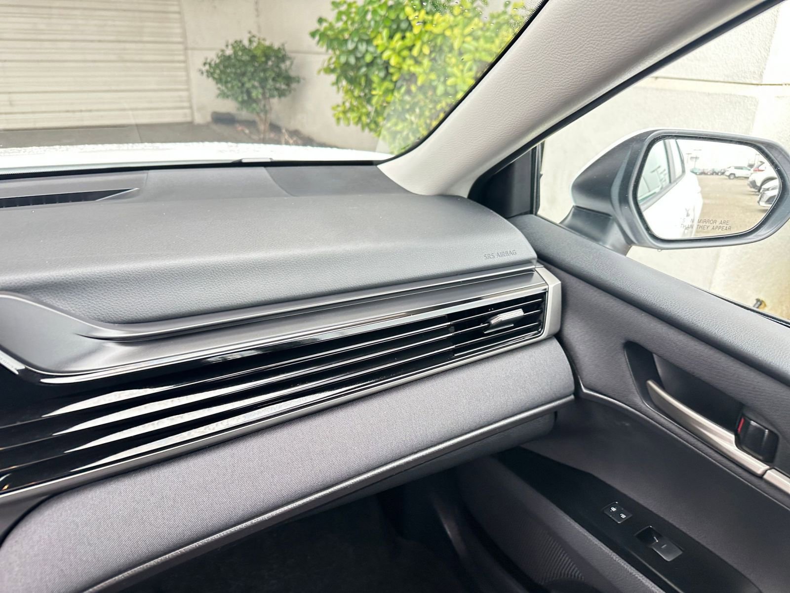 Thumbnail: 2025 Toyota Camry - 35