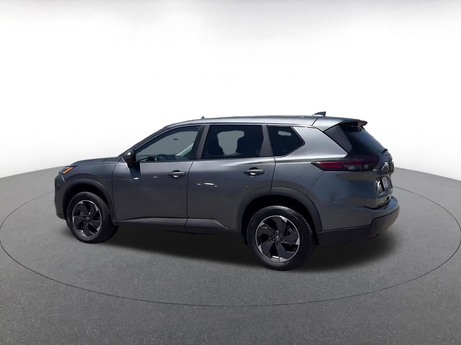 Thumbnail: 2025 Nissan Rogue - 10