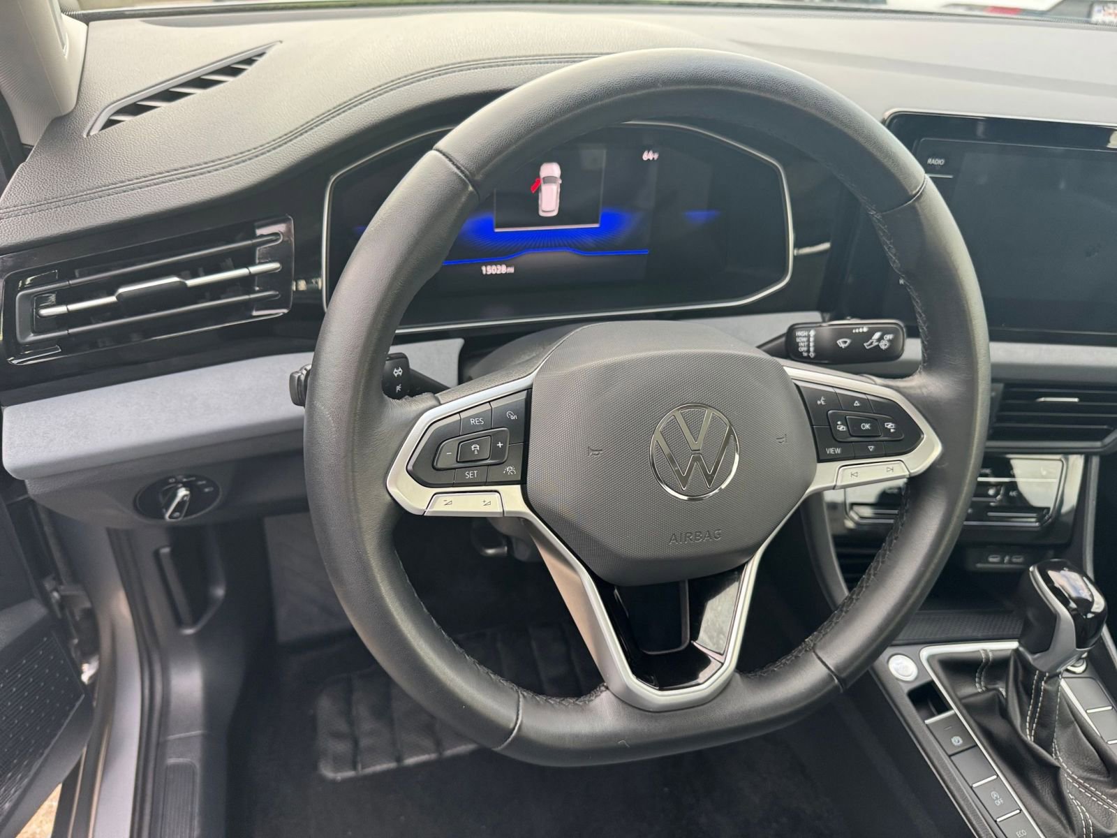 Thumbnail: 2025 Volkswagen Jetta - 28