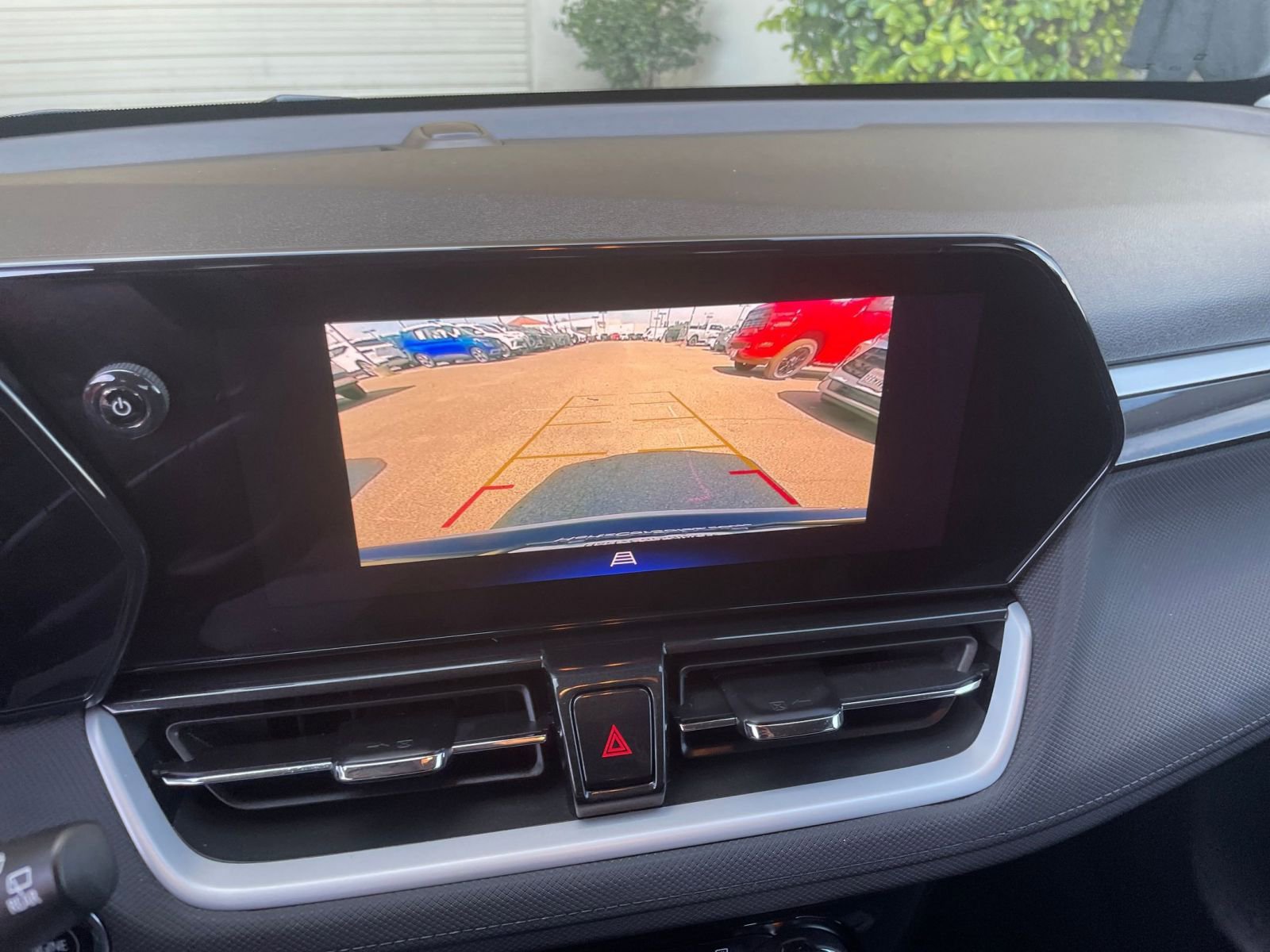 Thumbnail: 2025 Chevrolet TrailBlazer - 24