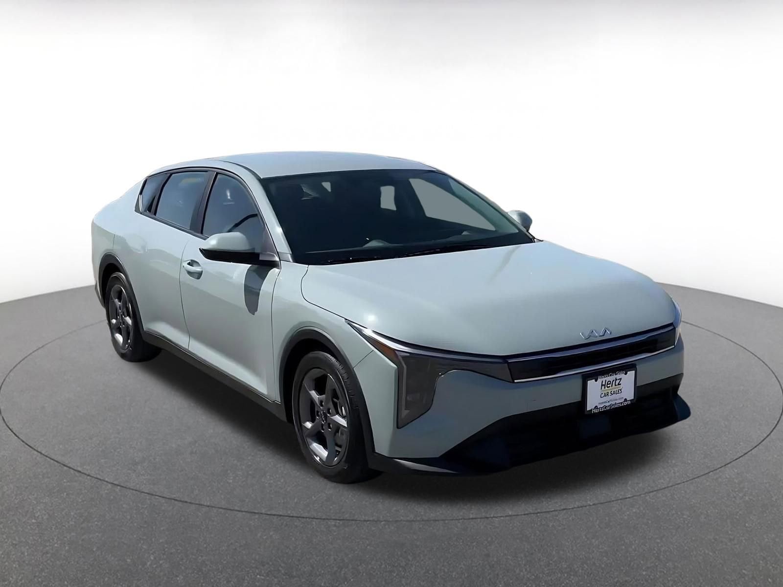 Thumbnail: 2025 Kia K4 - 3