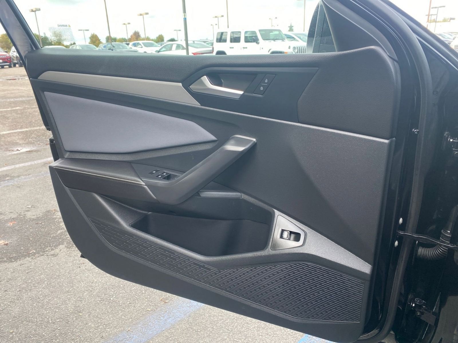 Thumbnail: 2025 Volkswagen Jetta - 20