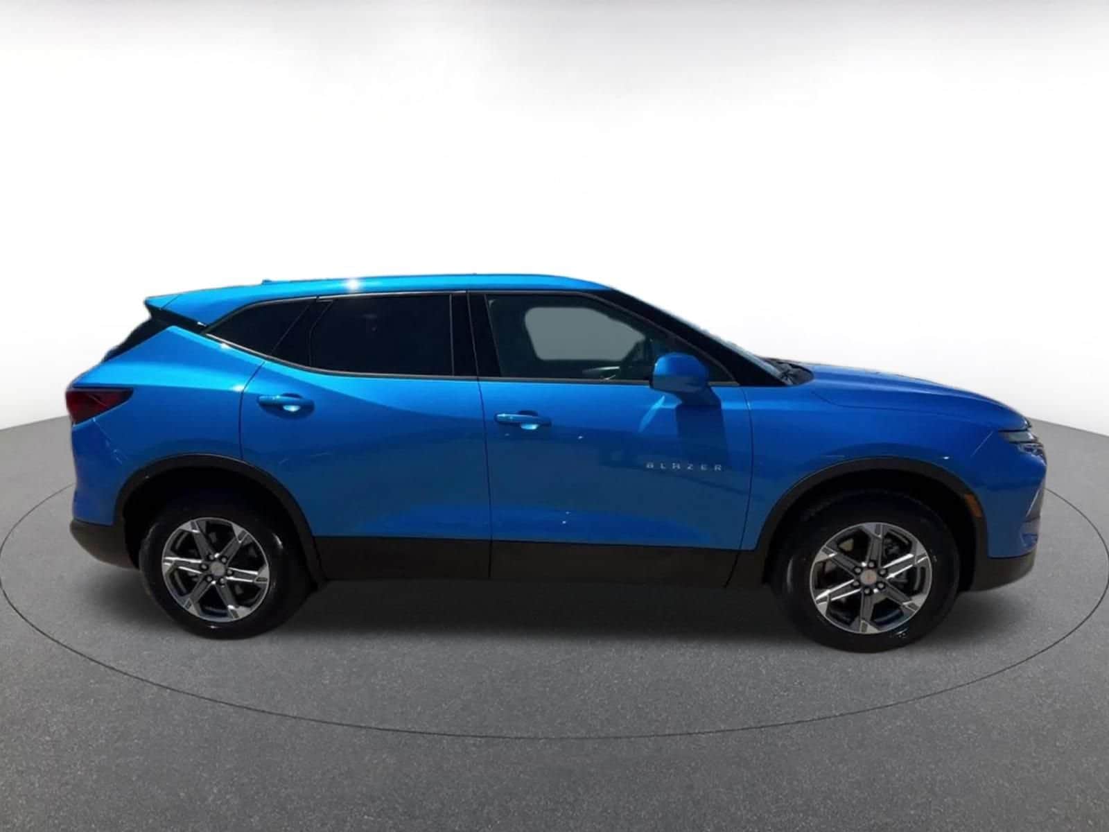 Thumbnail: 2025 Chevrolet Blazer - 16