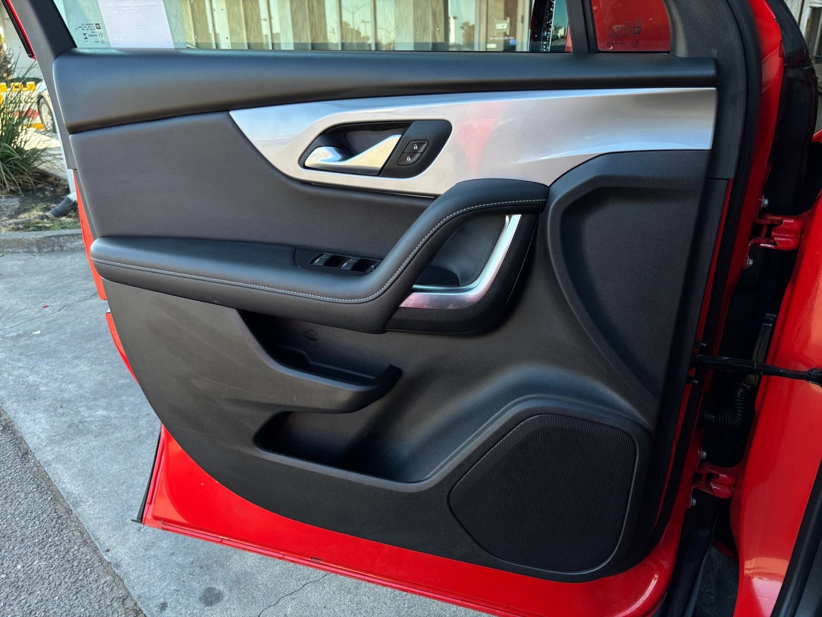 Thumbnail: 2026 Chevrolet Blazer - 18