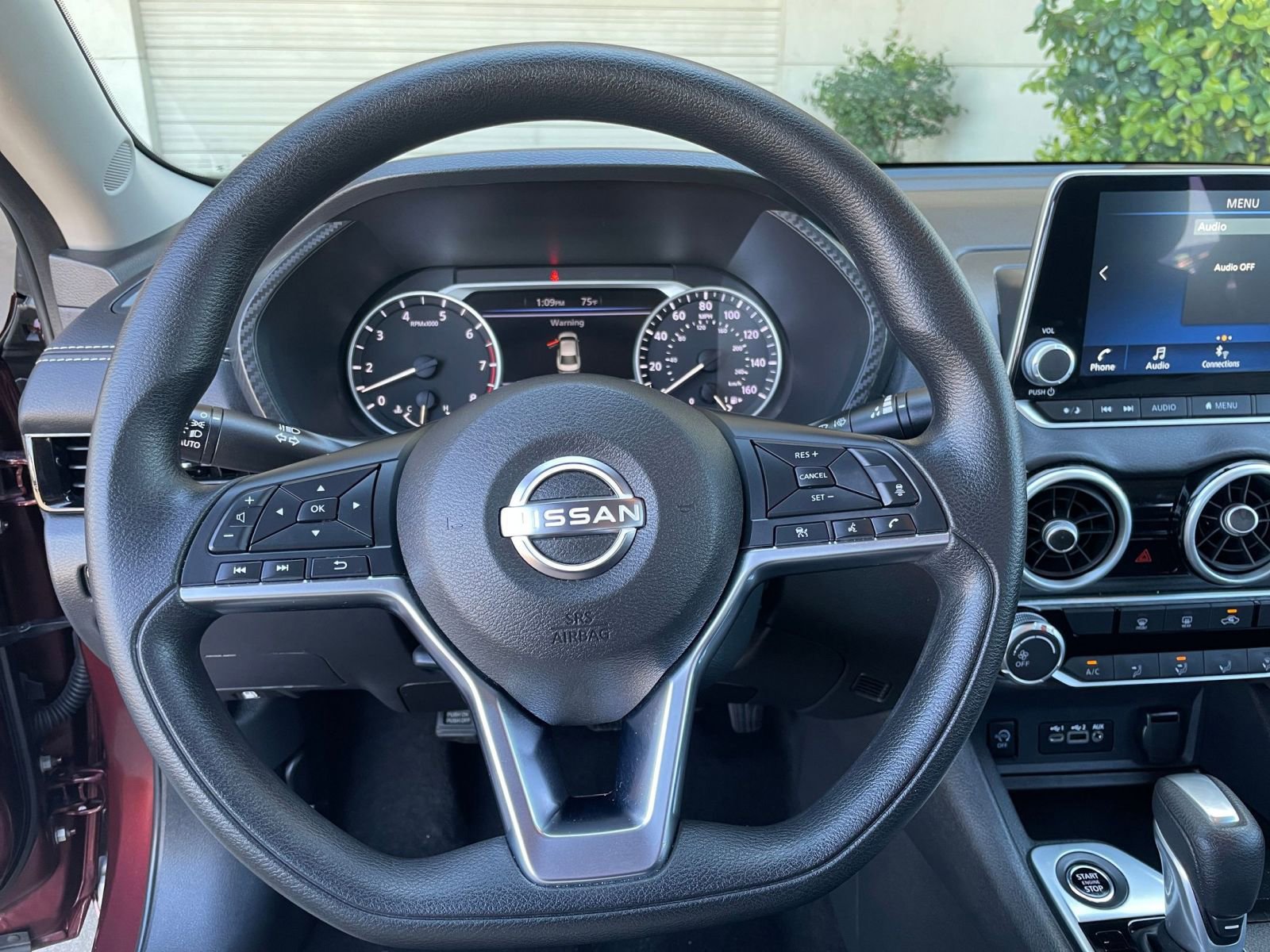 Thumbnail: 2025 Nissan Sentra - 27