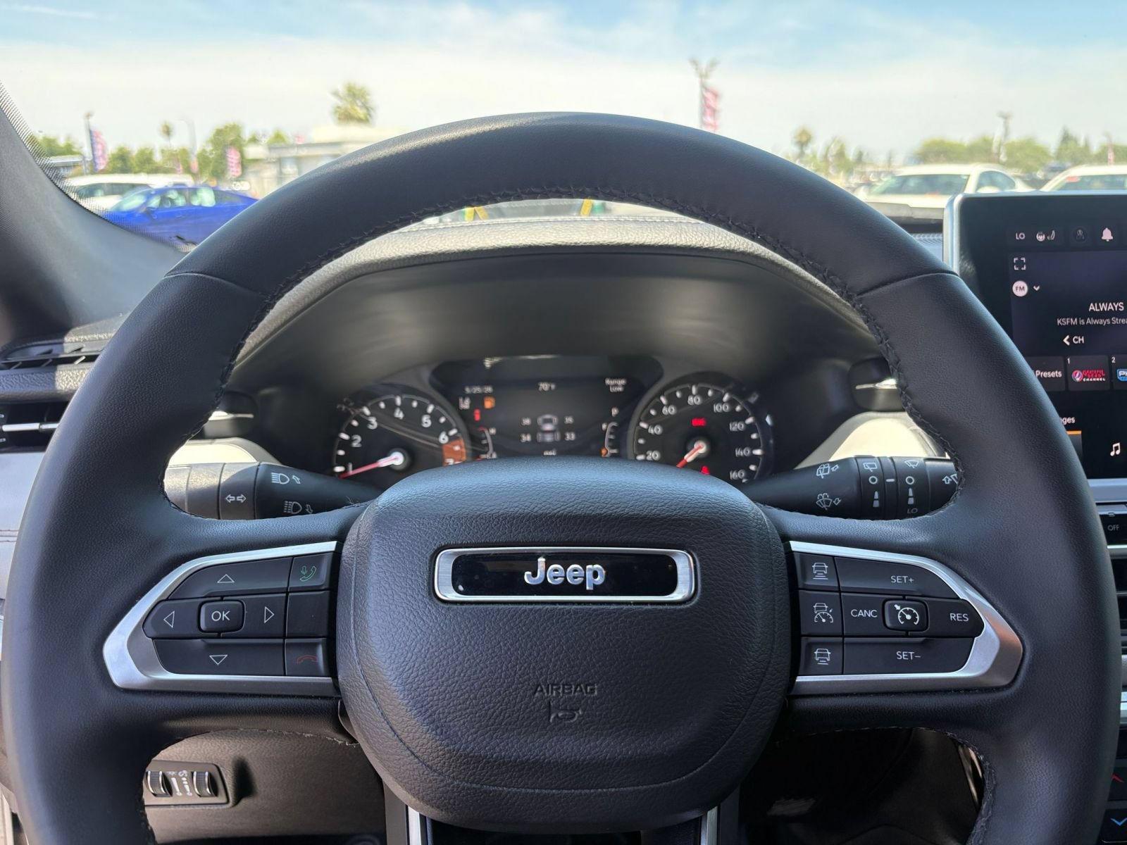 Thumbnail: 2025 Jeep Compass - 24