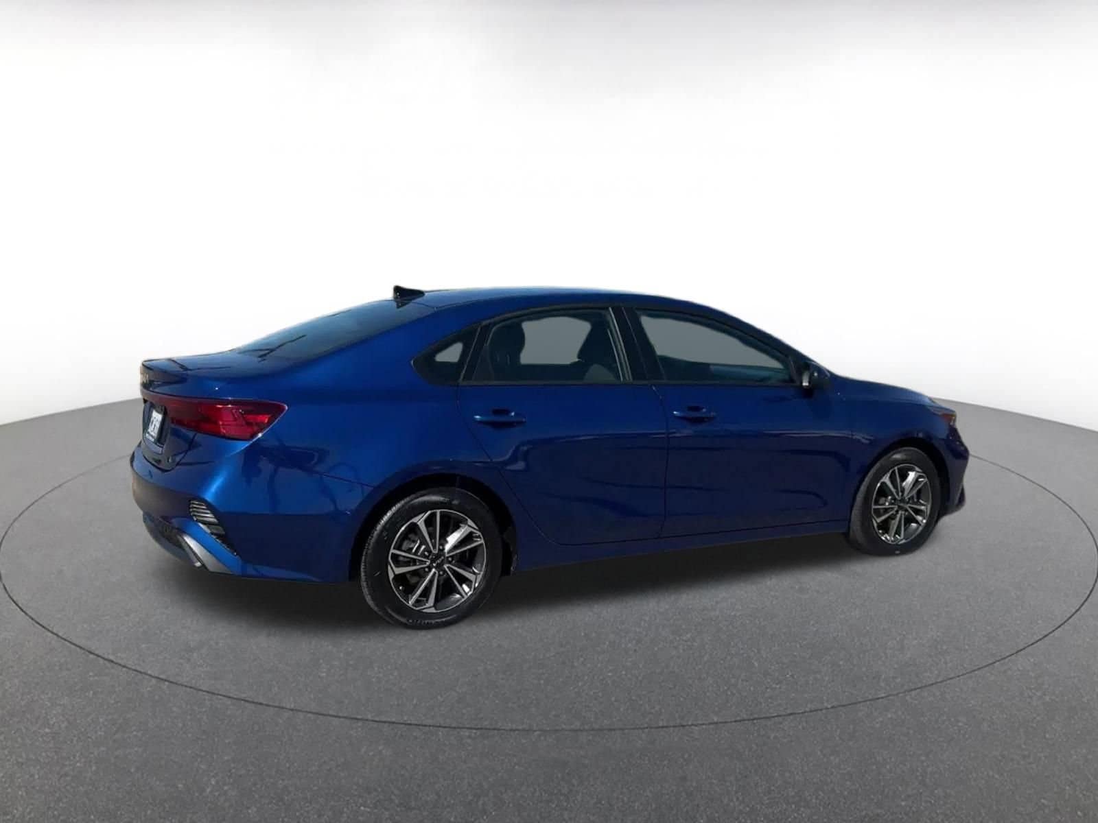 2024 Kia Forte LXS 15