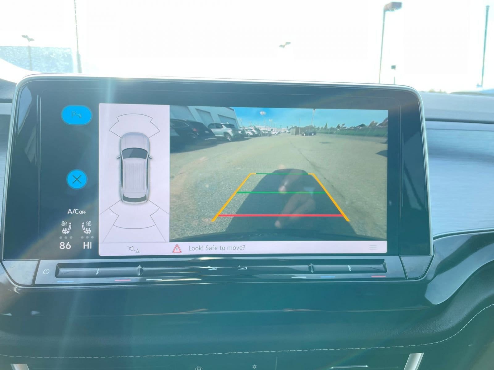 Thumbnail: 2025 Volkswagen Atlas - 17