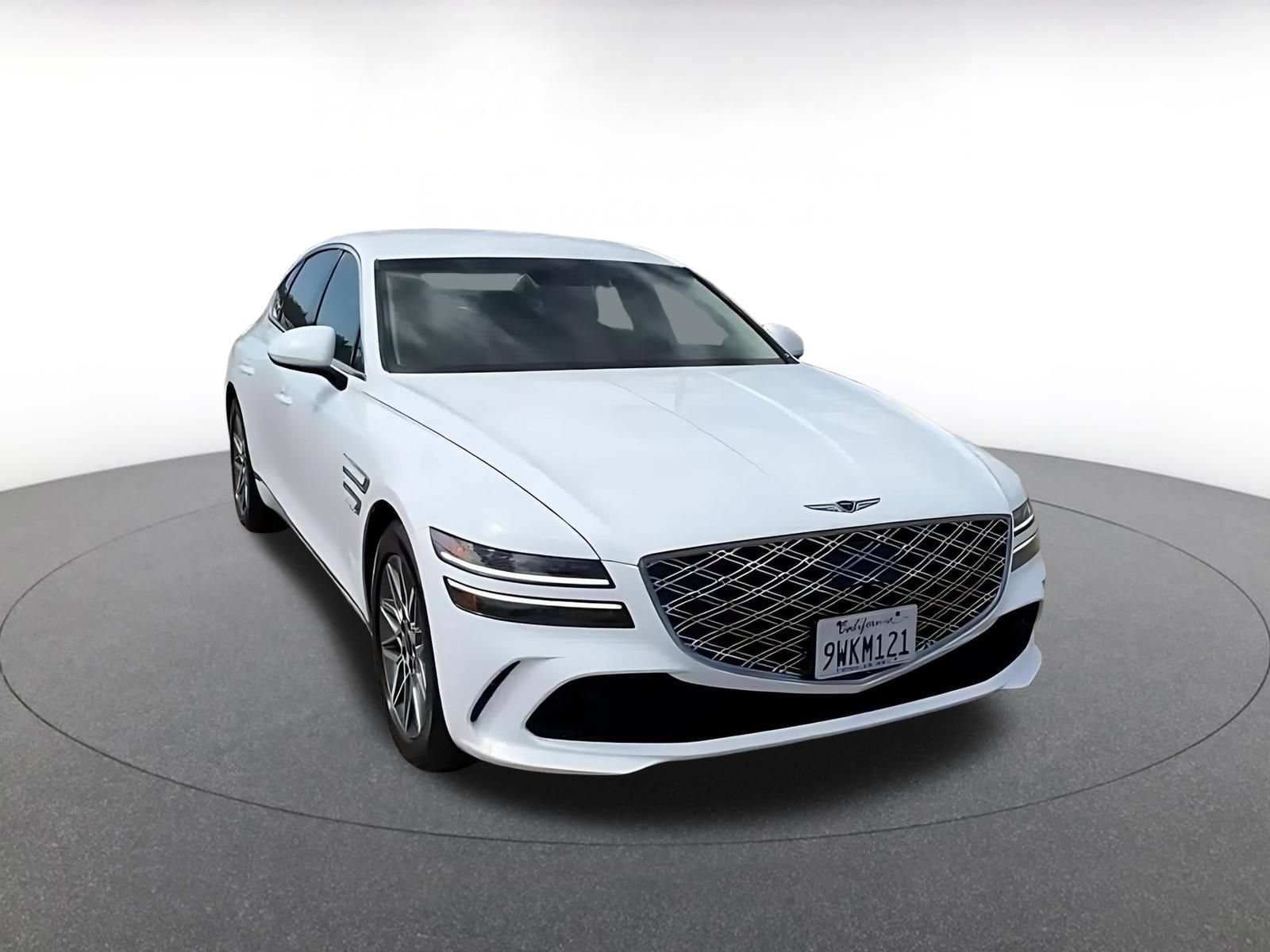 Thumbnail: 2026 Genesis G80 - 3